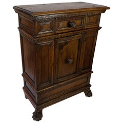 Italian Baroque Small Walnut Credenza Cabinet, 18th Century