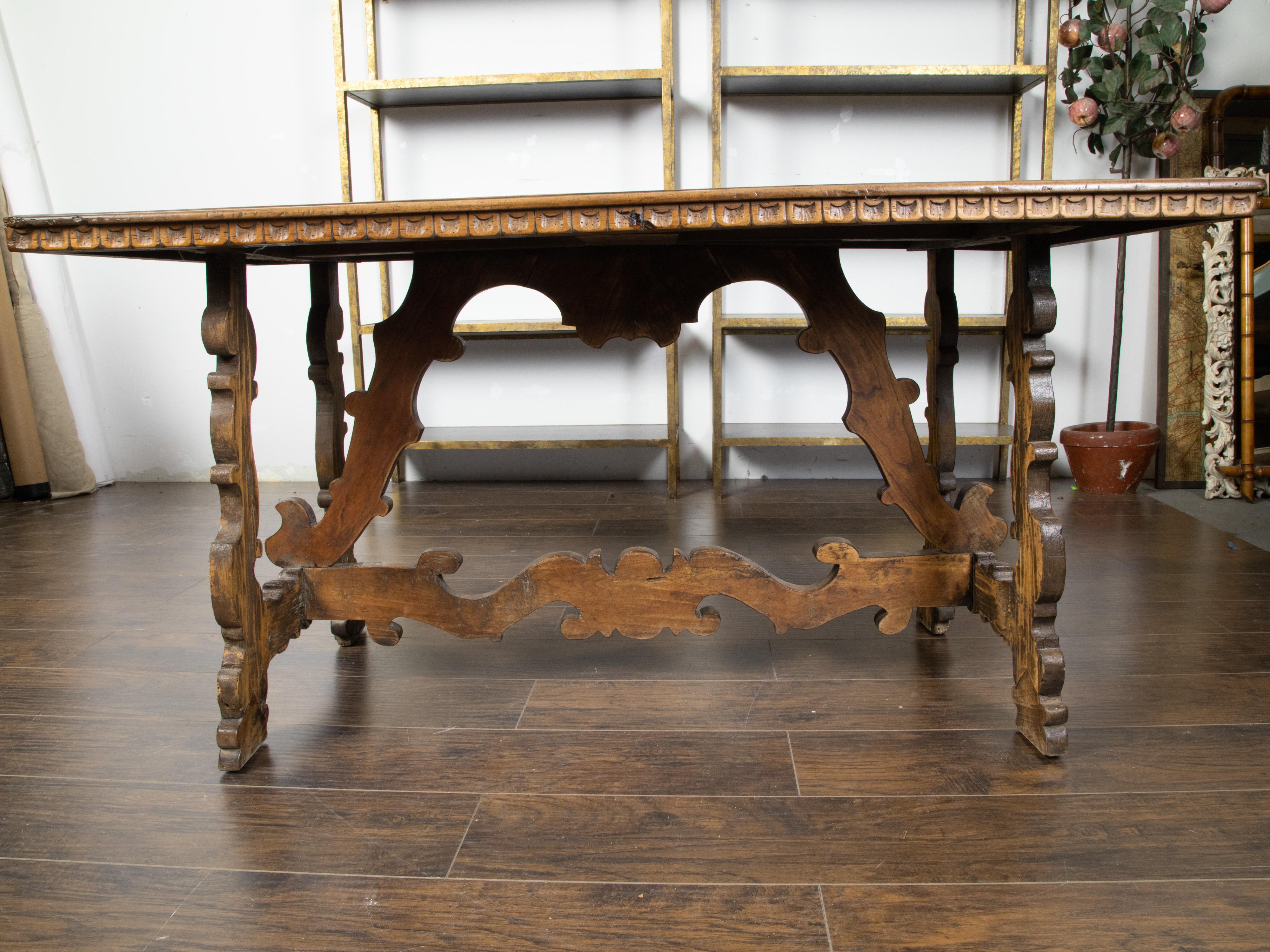 Italian Baroque Style 19th Century Walnut Table with Carved Trestle Base For Sale 1