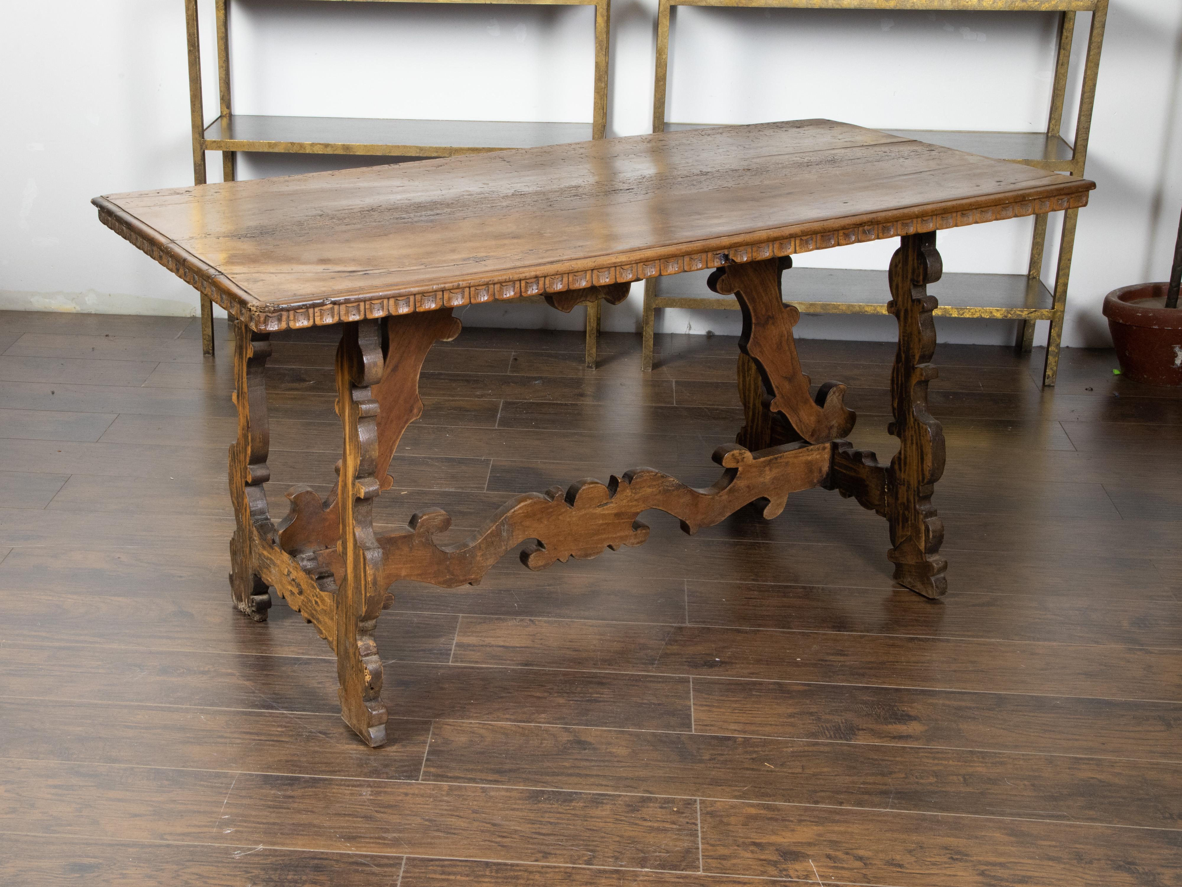 Italian Baroque Style 19th Century Walnut Table with Carved Trestle Base For Sale 3