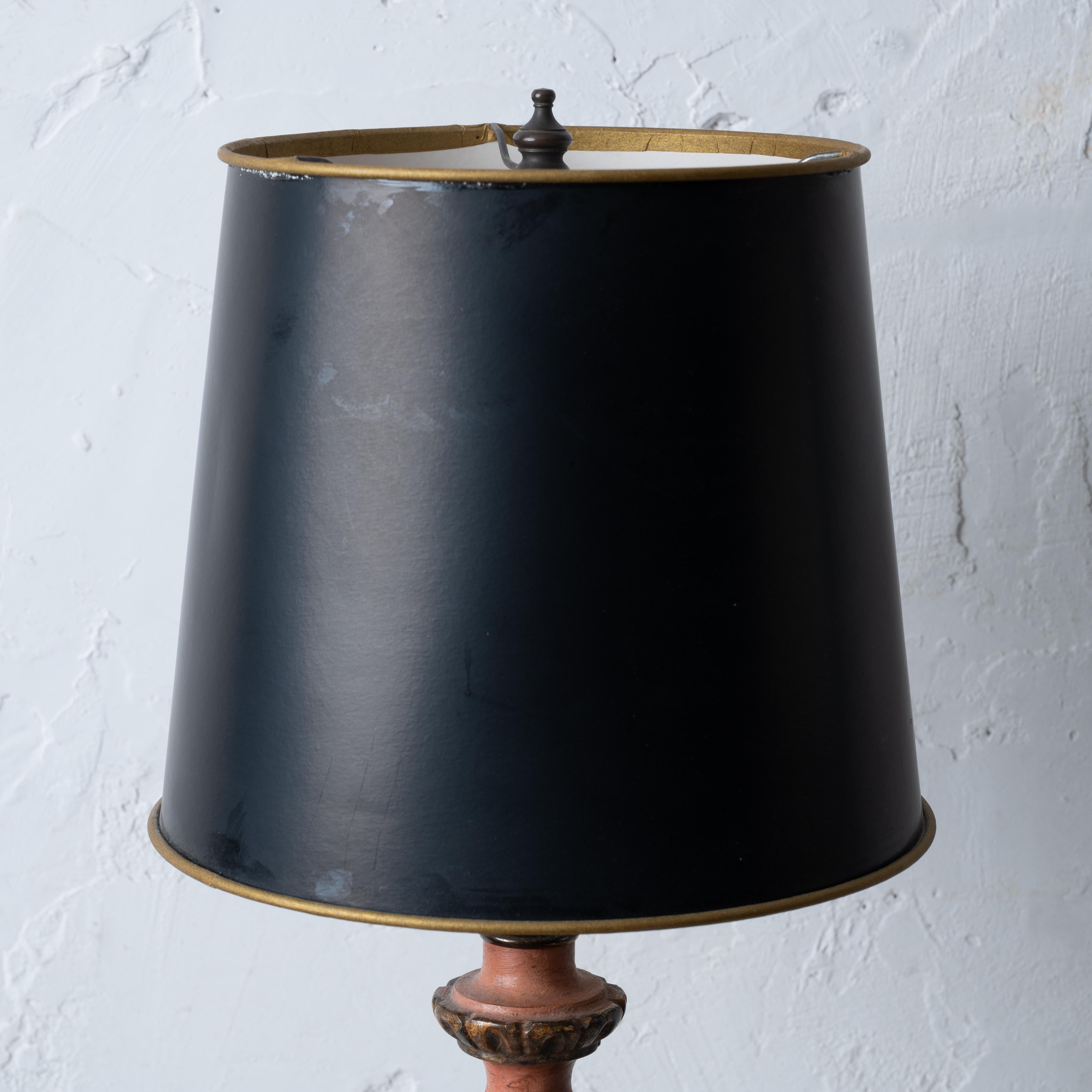Lámpara candelabro de estilo barroco italiano en venta 3