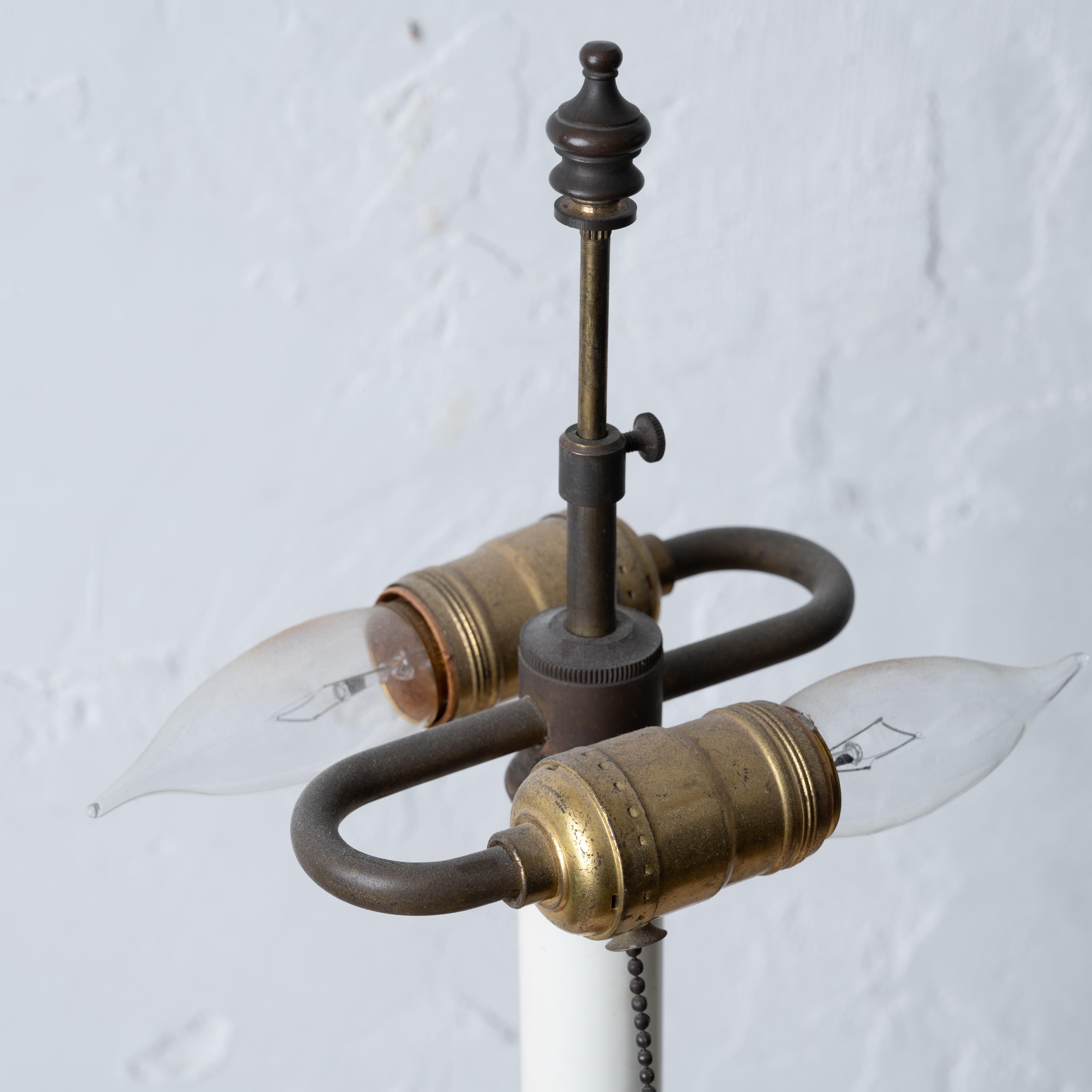 Lámpara candelabro de estilo barroco italiano en venta 4