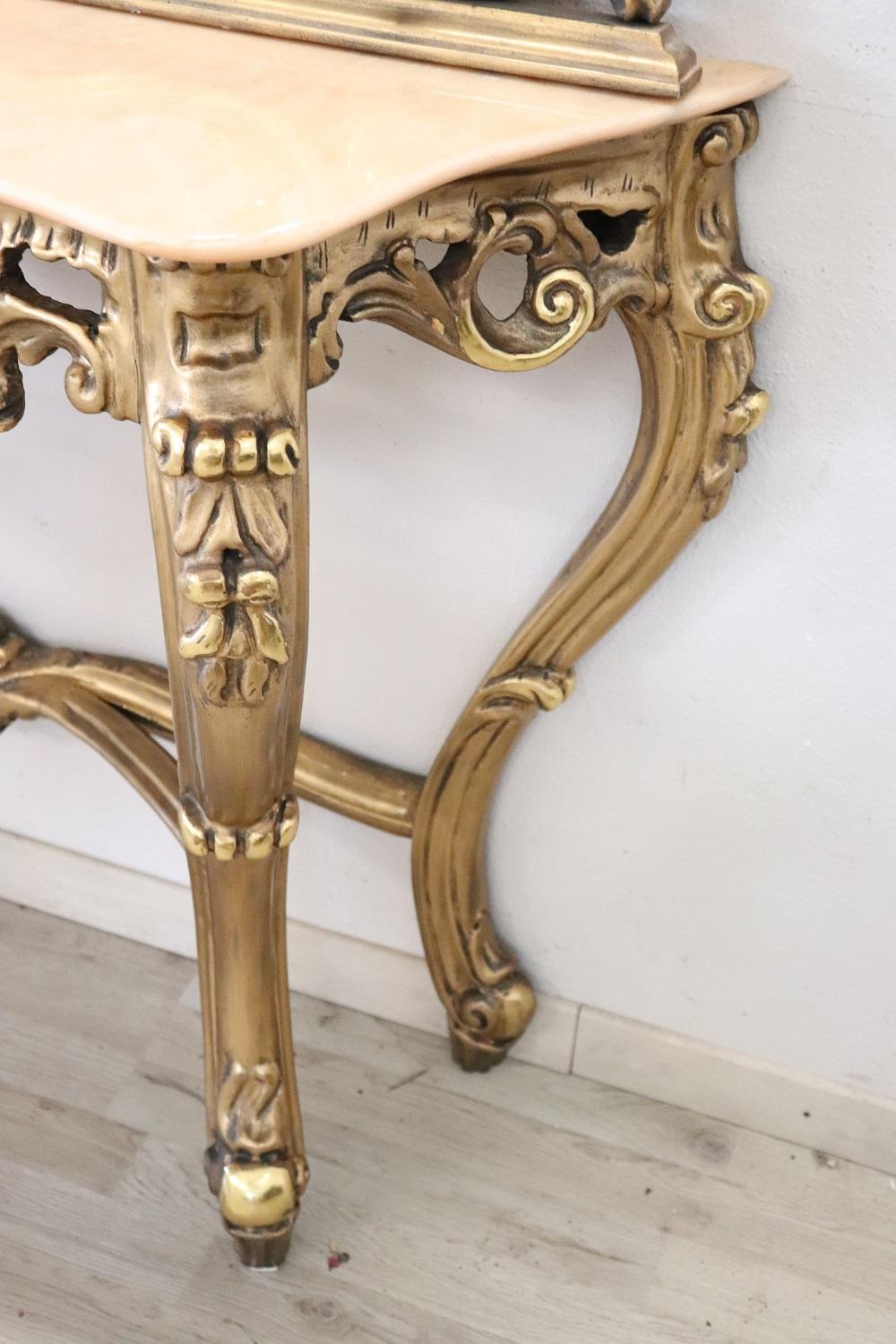 Italian Baroque Style Carved and Gilded Wood Console Table with Mirror In Good Condition For Sale In Casale Monferrato, IT