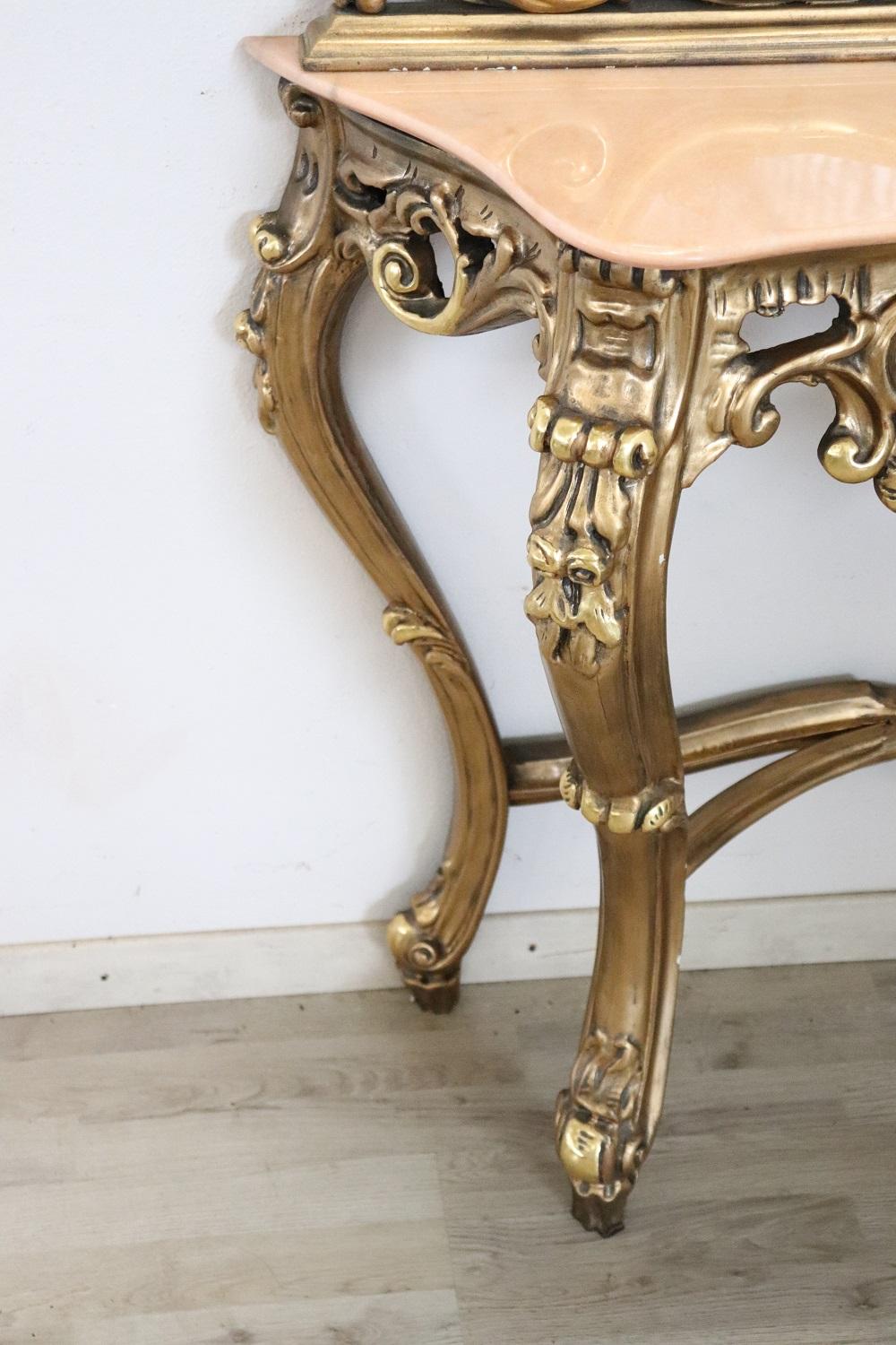 Italian Baroque Style Carved and Gilded Wood Console Table with Mirror For Sale 1