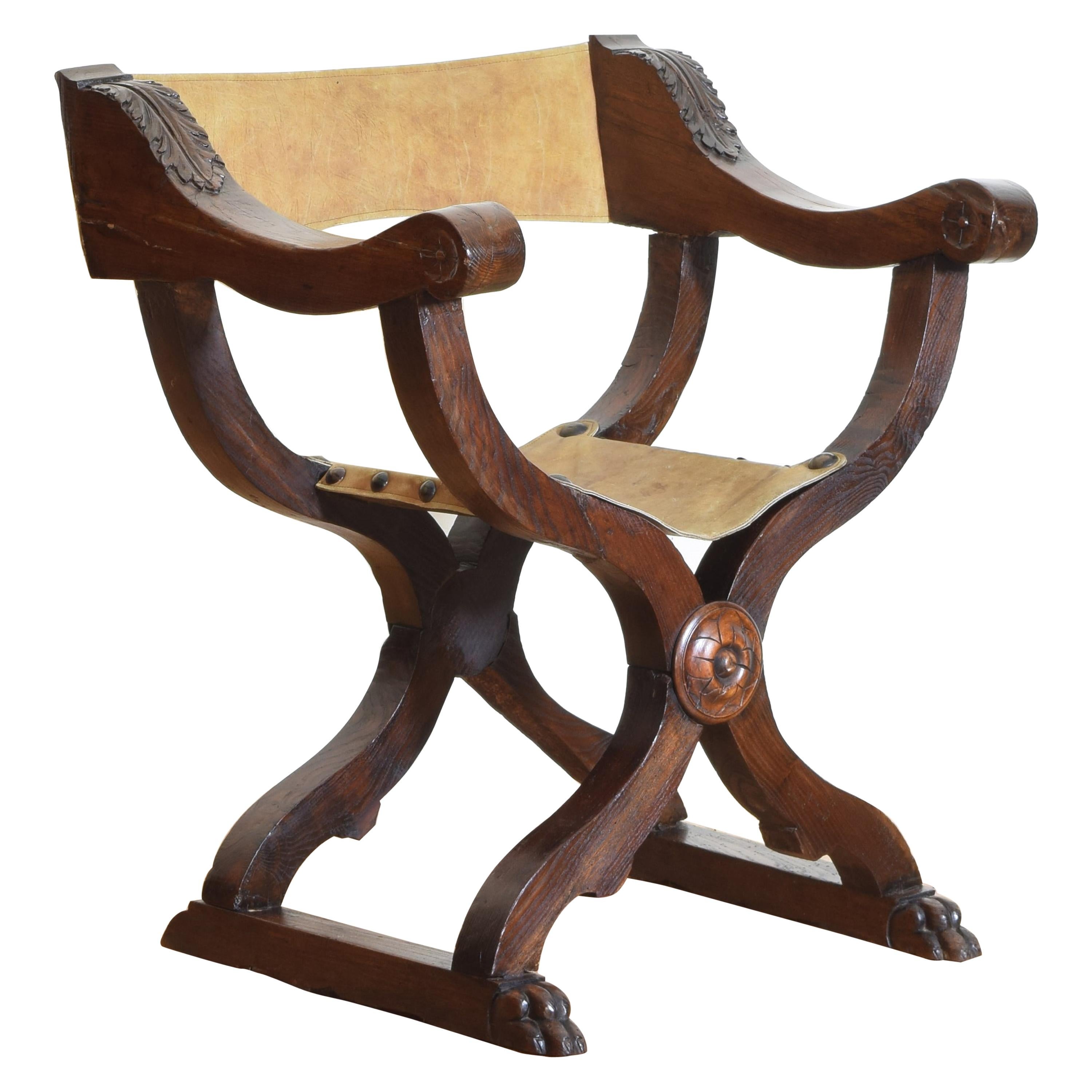 Italian Baroque Style Carved Ashwood Savonarola Chair with Leather Seat, 19thc