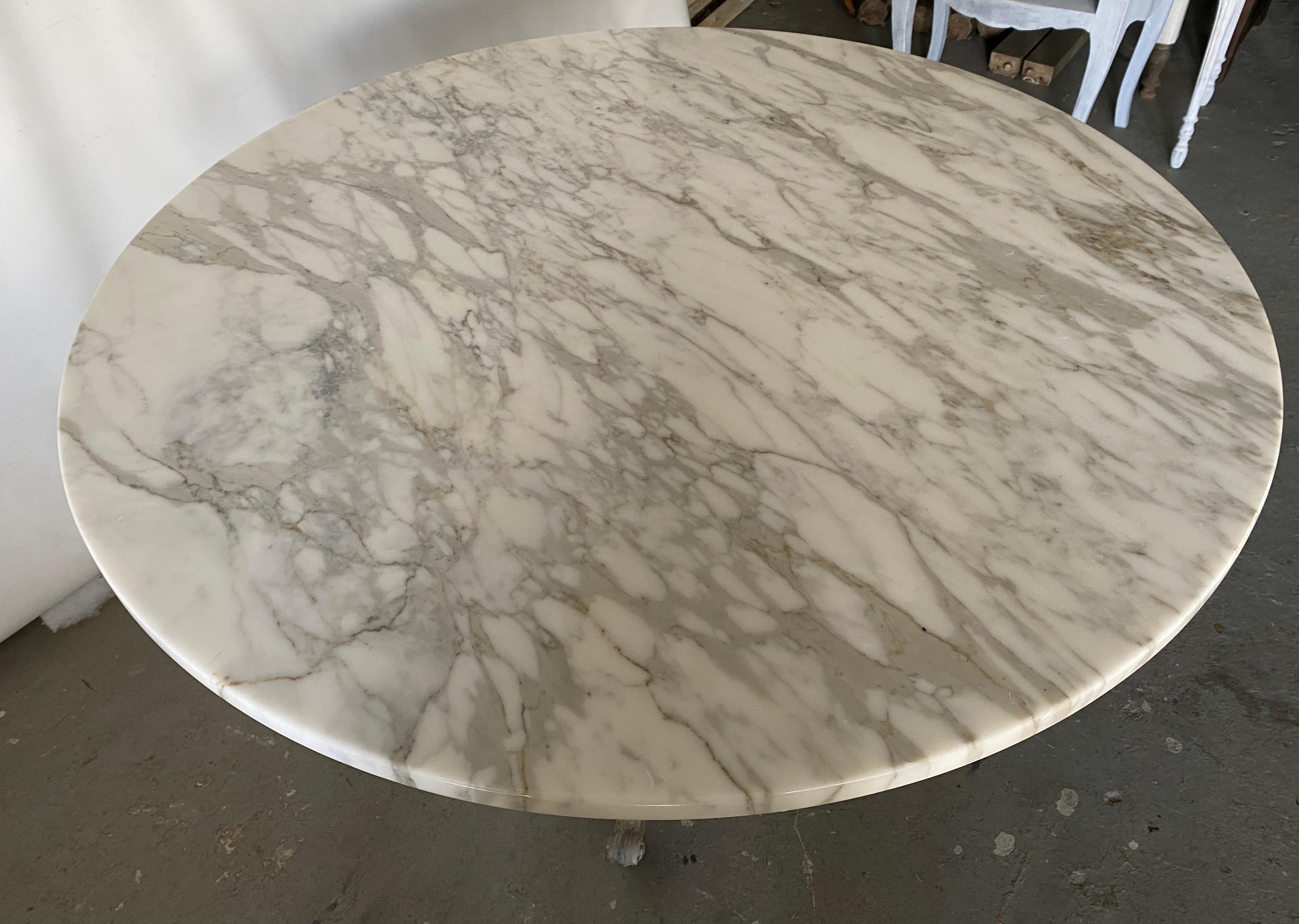 20th Century Italian Baroque Style Gilt Metal Pedestal Round Marble-Top Table