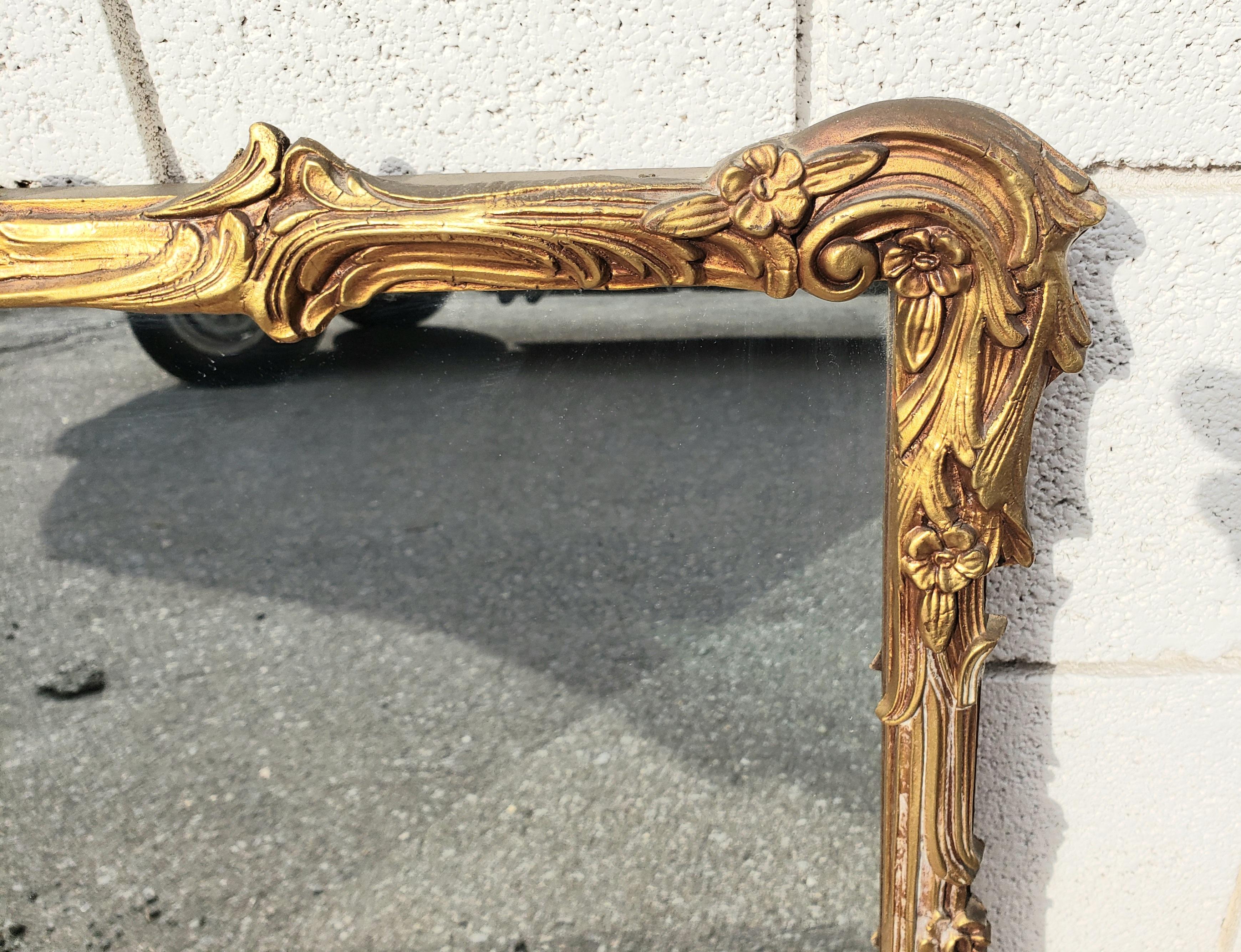 Hand-Crafted Italian Baroque Style Giltwood Mirror, Circa 1940s