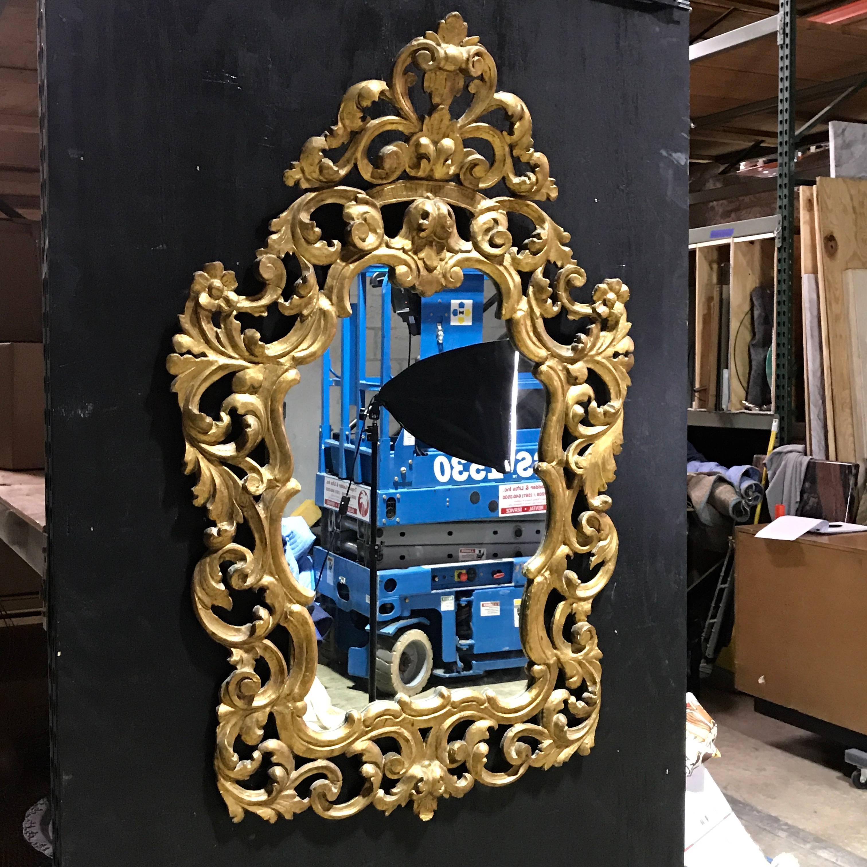 Italian Baroque Style Giltwood Mirror 1