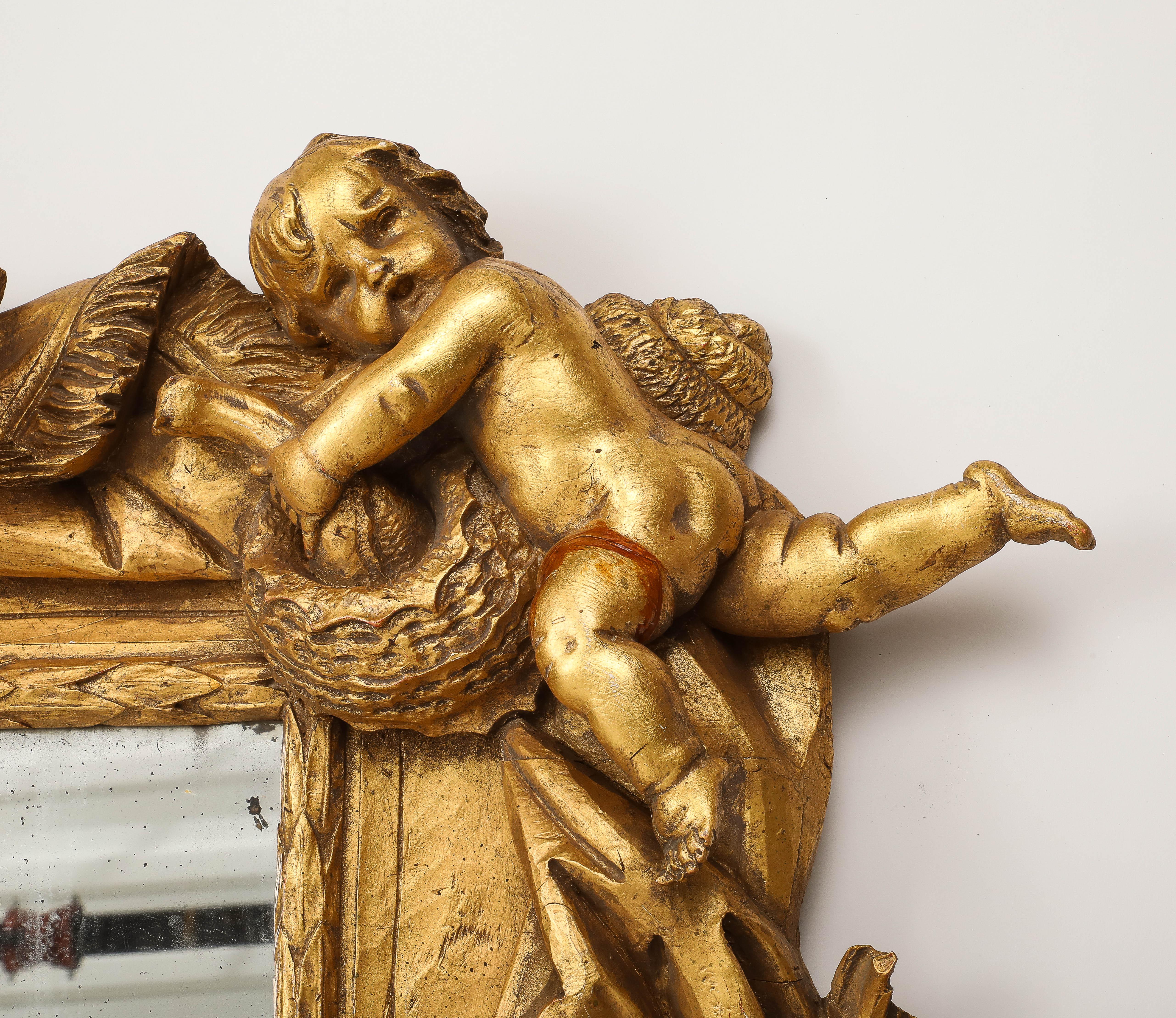 Bois doré Miroir mural en bois doré de style baroque italien en vente