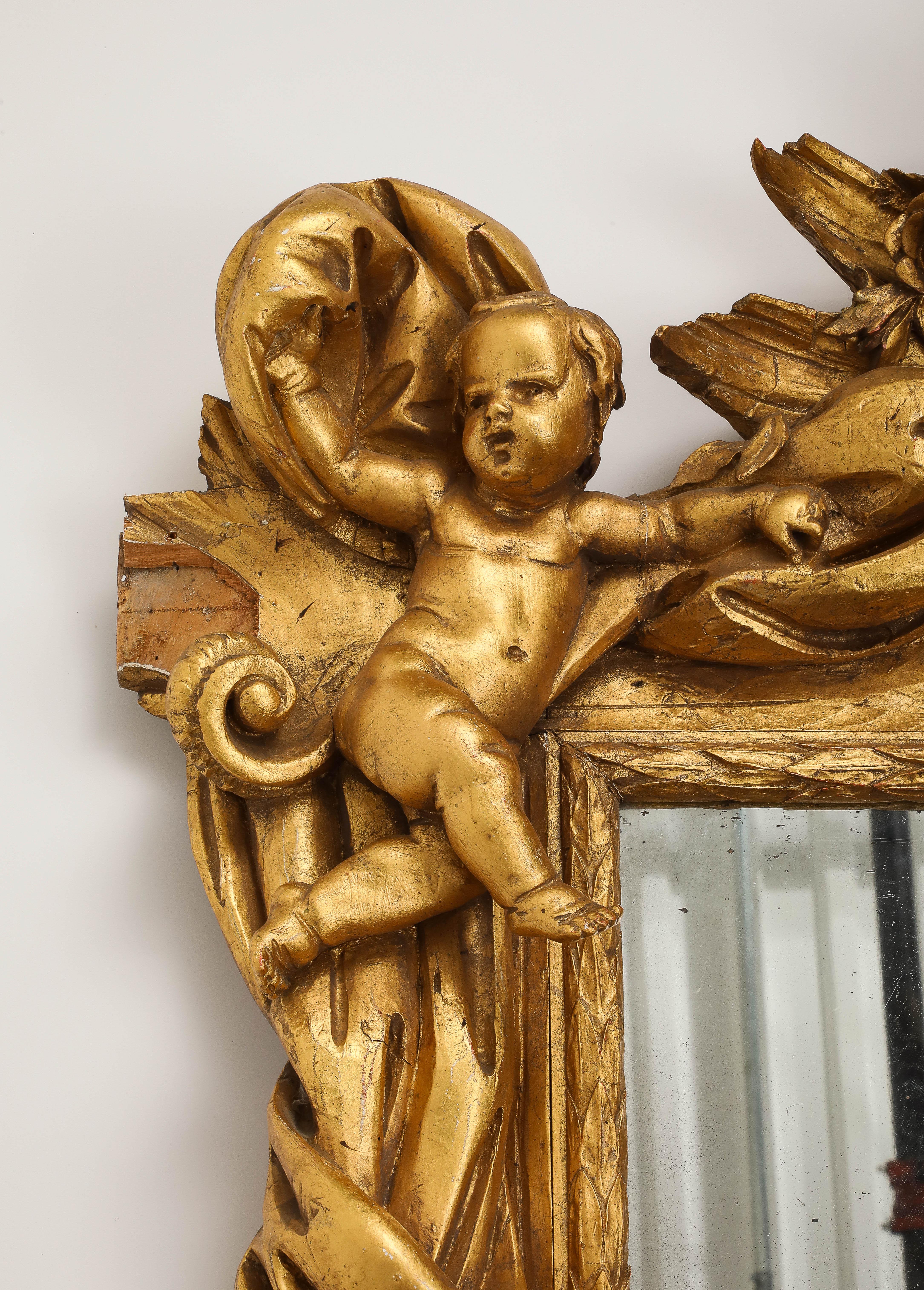 Miroir mural en bois doré de style baroque italien en vente 3