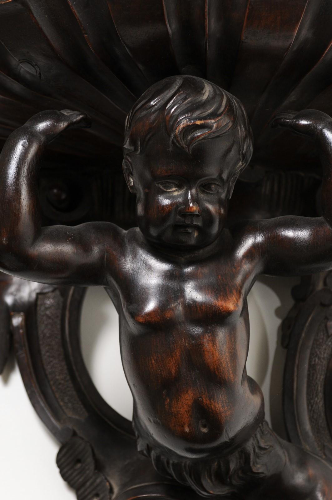 Italian Baroque Style Late 19th Century Fruitwood Wall Bracket with Carved Putto For Sale 7