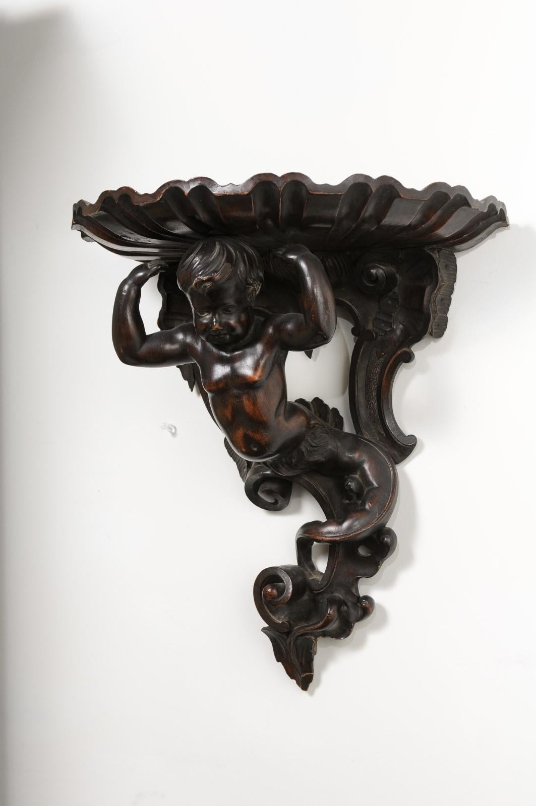 Italian Baroque Style Late 19th Century Fruitwood Wall Bracket with Carved Putto For Sale 3