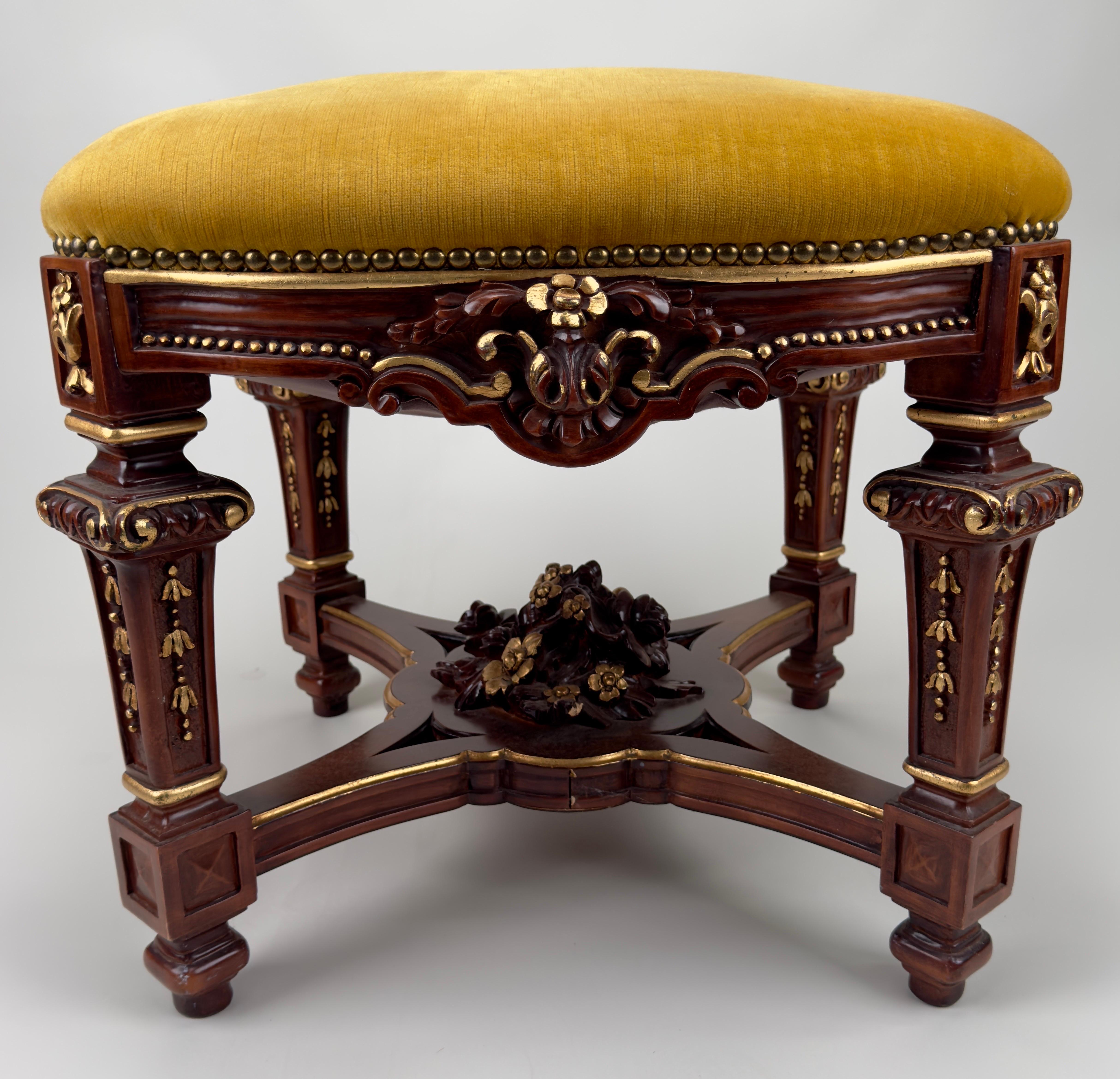 An Italian Baroque Style bench or ottoman , carved meticulously from the finest Mahogany in a rectangular shape, the base stands as a testament to the artisan's skill, adorned with intricate motifs of acanthus leaves and blossoming florals, each