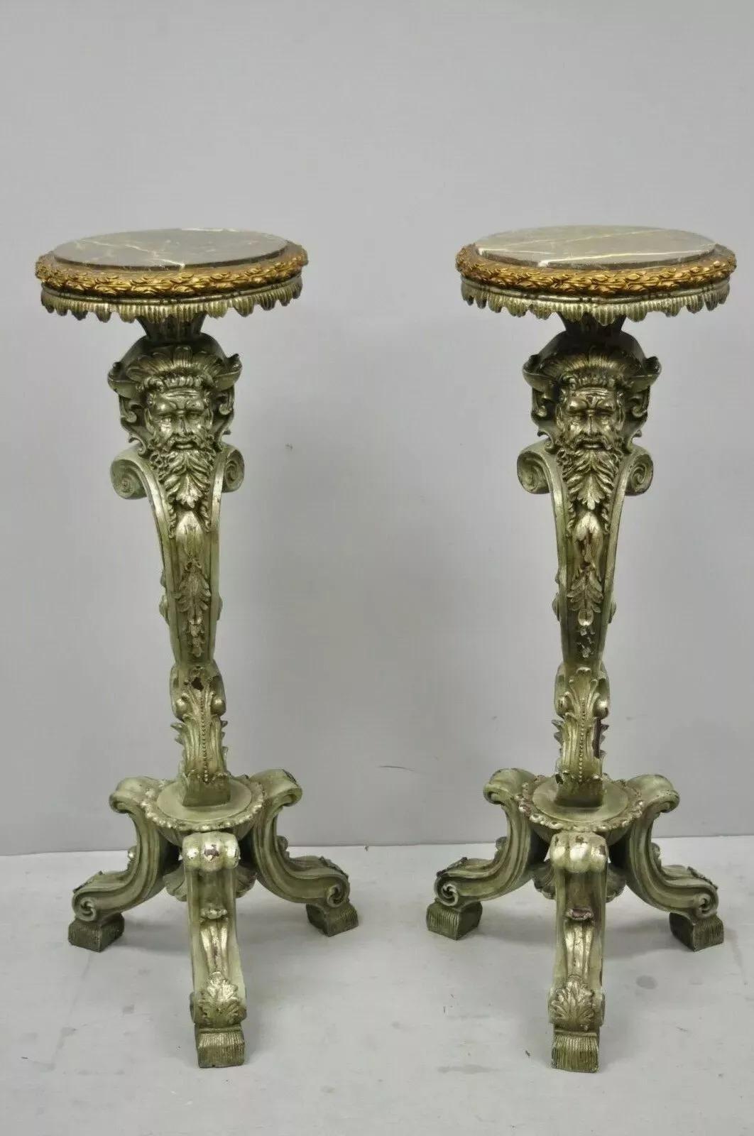 Barocco Piedistallo barocco italiano con piano in marmo raffigurante un uomo barbuto - una coppia in vendita