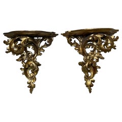 Italian Baroque Style Pair of Gilt Wood Wall Bracket / Shelves