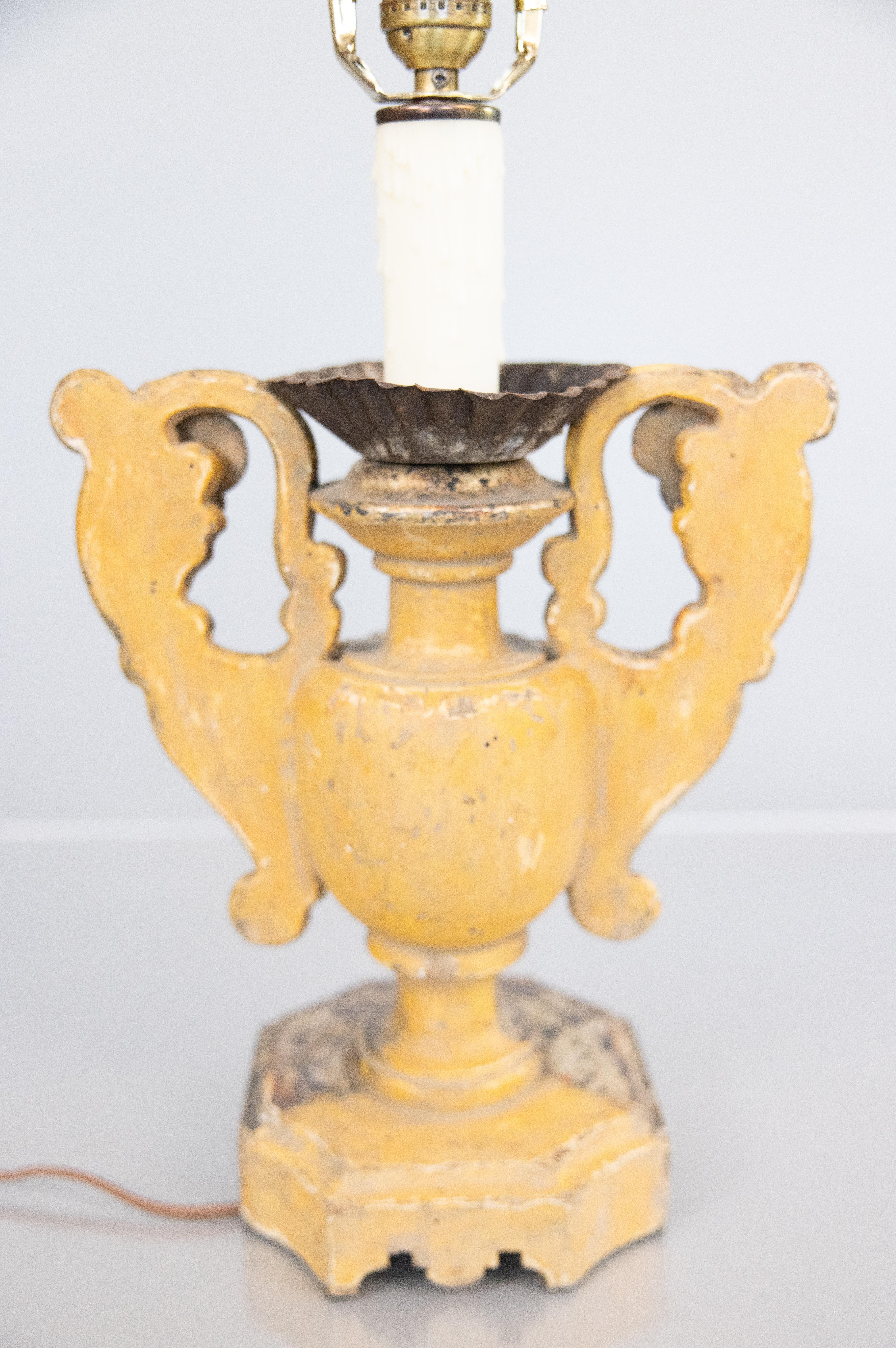 Lampada a candeliere in stile barocco italiano, in argento dorato e legno intagliato In condizioni buone in vendita a Pearland, TX
