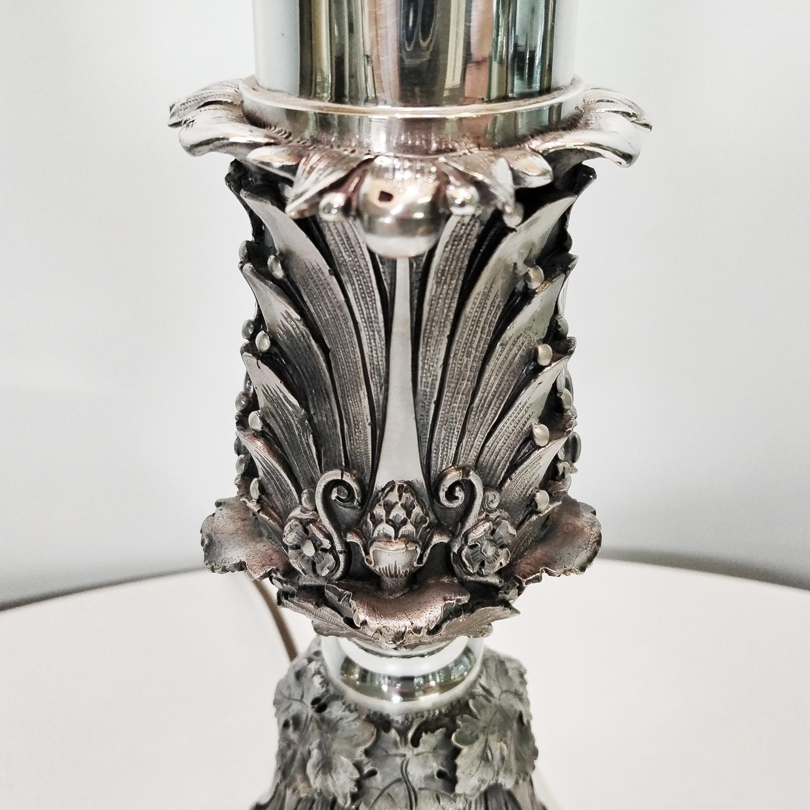 Late 20th Century Italian Baroque-style solid 800 silver lamp featuring a mythological figure in vendita