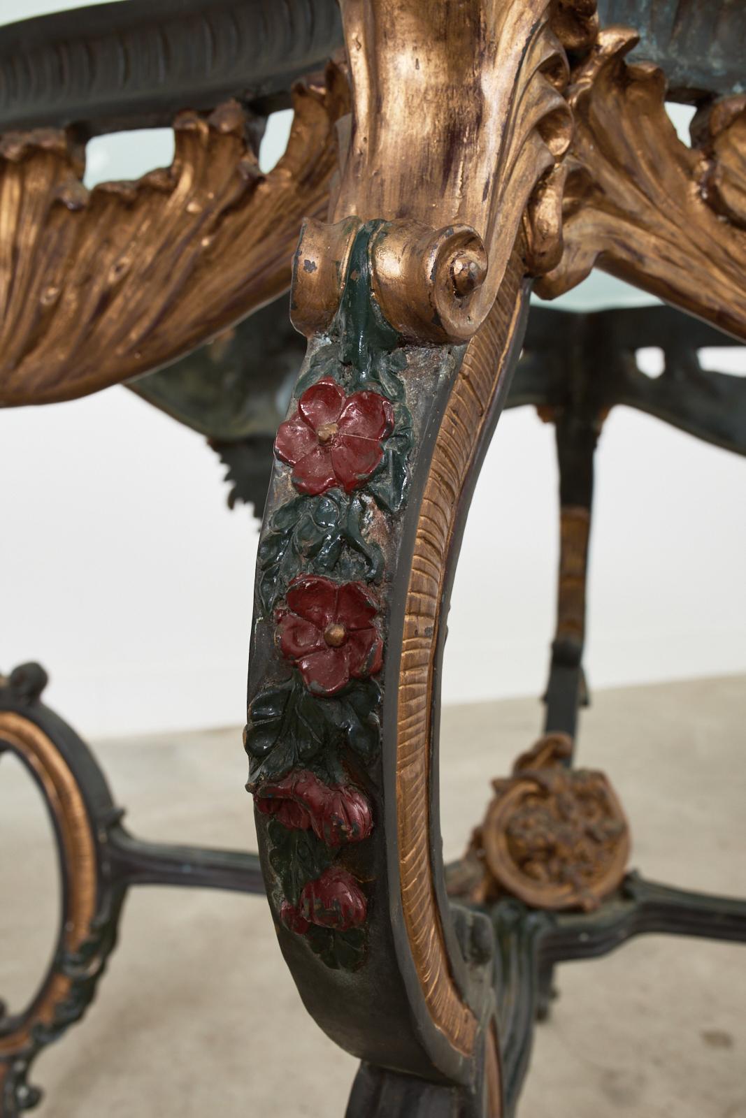 20ième siècle Table centrale italienne de style baroque en bronze massif laqué en vente