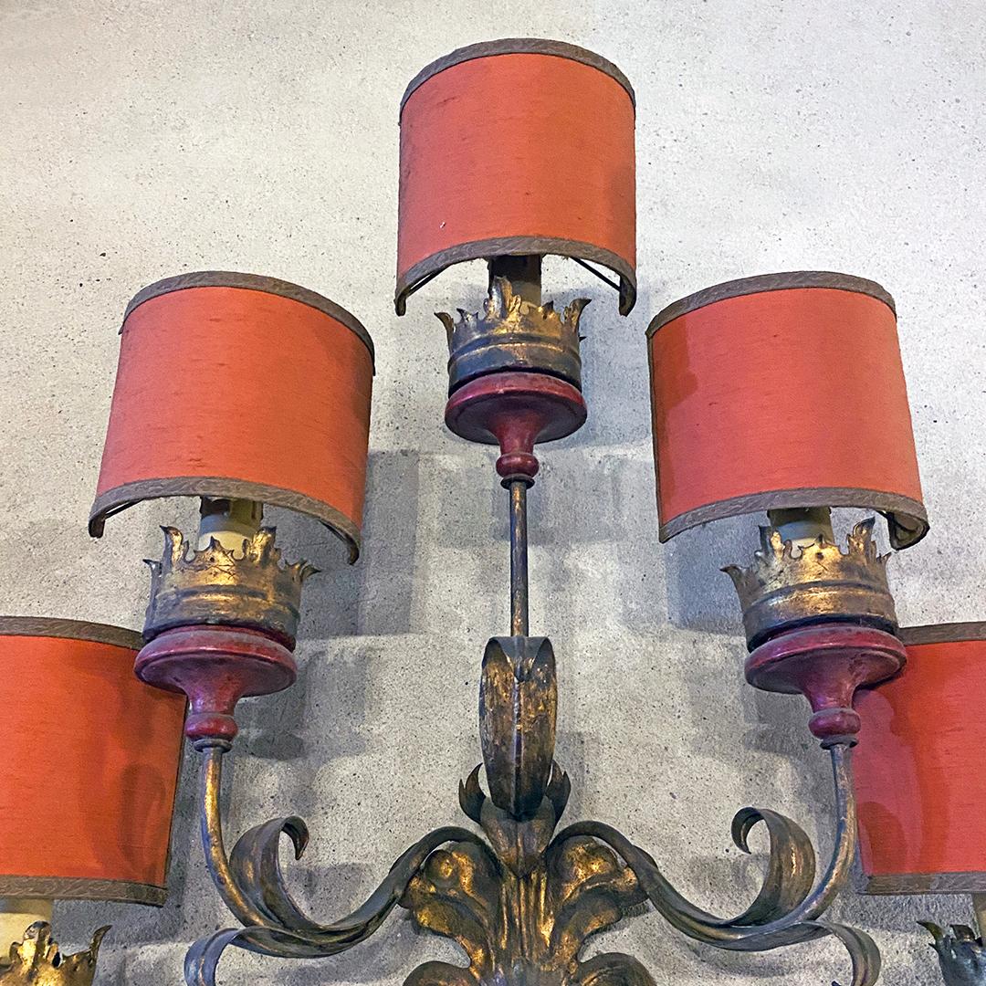 Mid-20th Century Italian Baroque Style Wall Lamp with Five Arms, Original Red Lampshades, 1950s For Sale