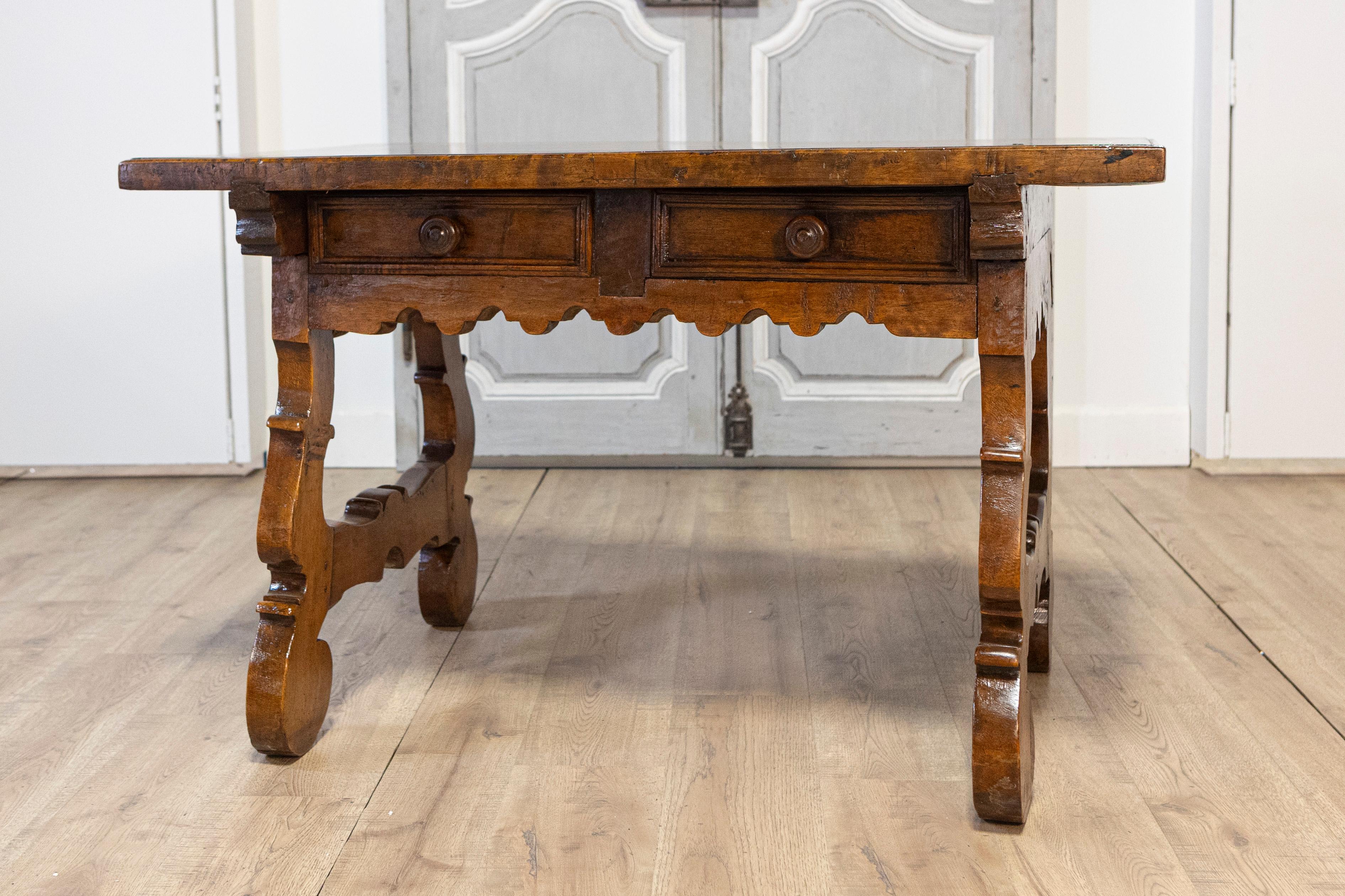 Italian Baroque Style Walnut 19th Century Fratino Table with Carved Lyre Base For Sale 1
