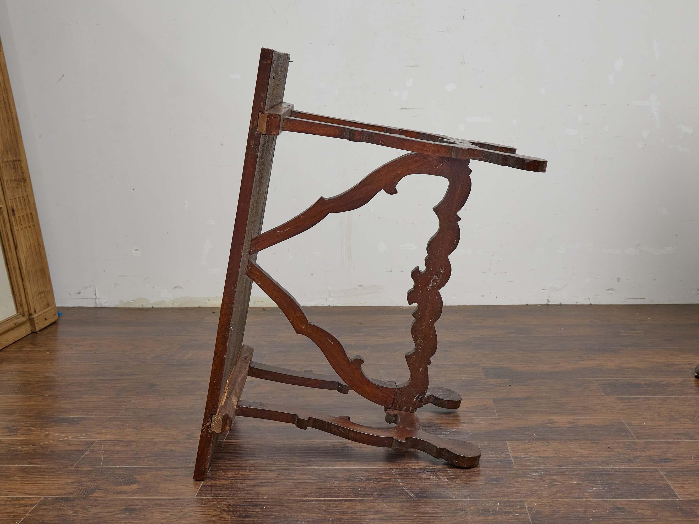 Italian Baroque Style Walnut Console Table with Shaped Stretcher, circa 1800 For Sale 5