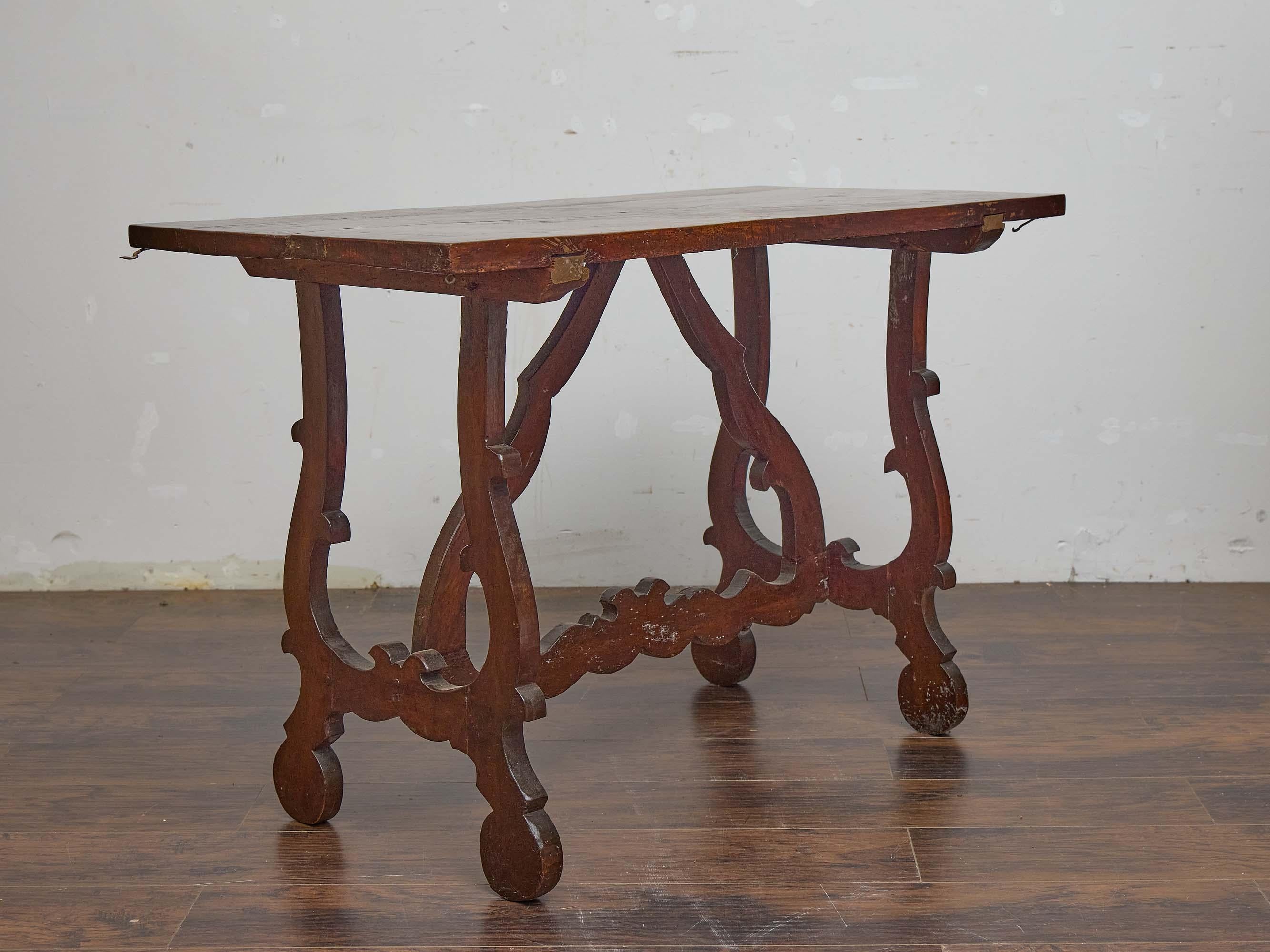 Italian Baroque Style Walnut Console Table with Shaped Stretcher, circa 1800 For Sale 2