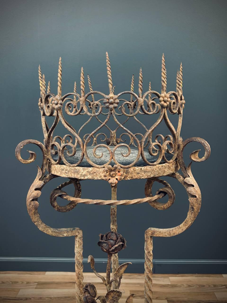 Early 20th Century Italian Baroque Style Wrought Iron & Gilt Metal Plant Stand For Sale