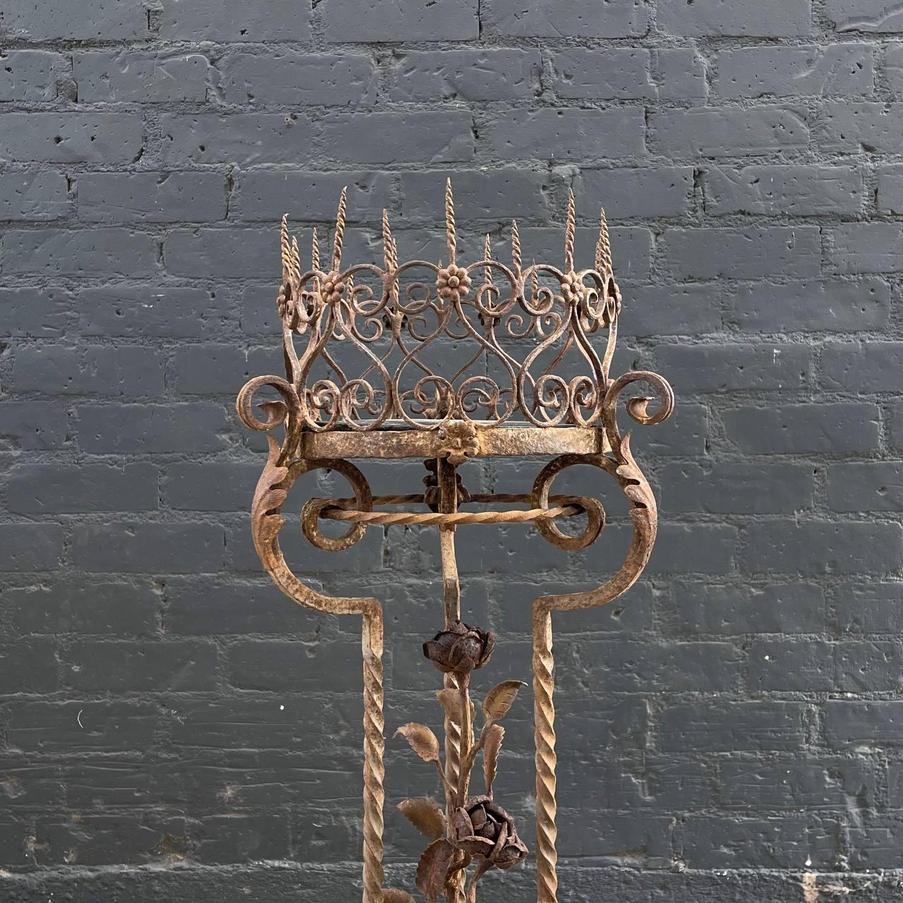 Italian Baroque Style Wrought Iron & Gilt Metal Plant Stand 1