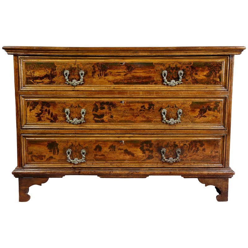 Northern Italian Baroque Walnut Commode For Sale at 1stDibs