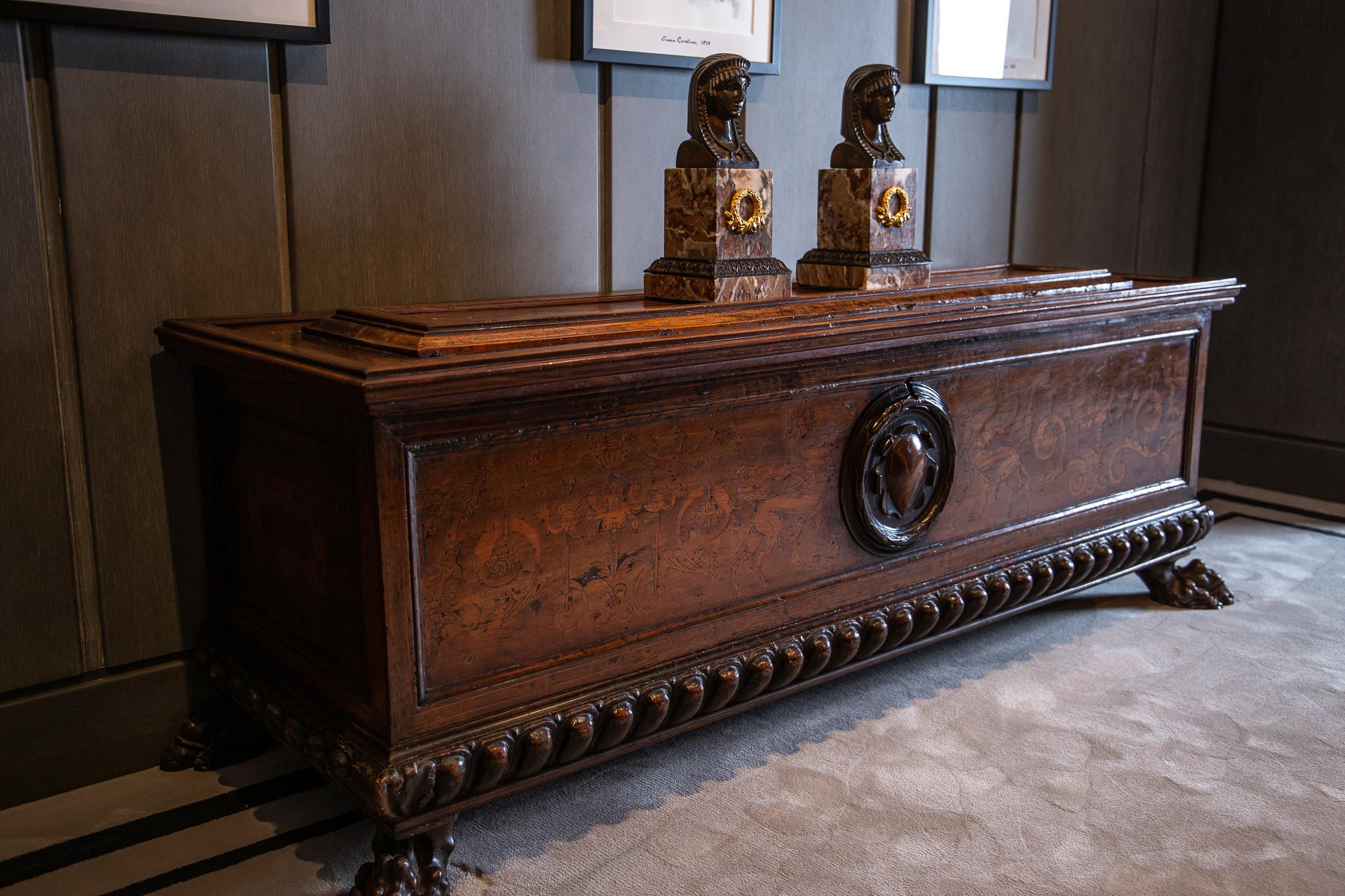 18th Century and Earlier Italian Baroque Walnut Cassone Inlaid with Engraved Fruitwood Marquetry, 17th C For Sale