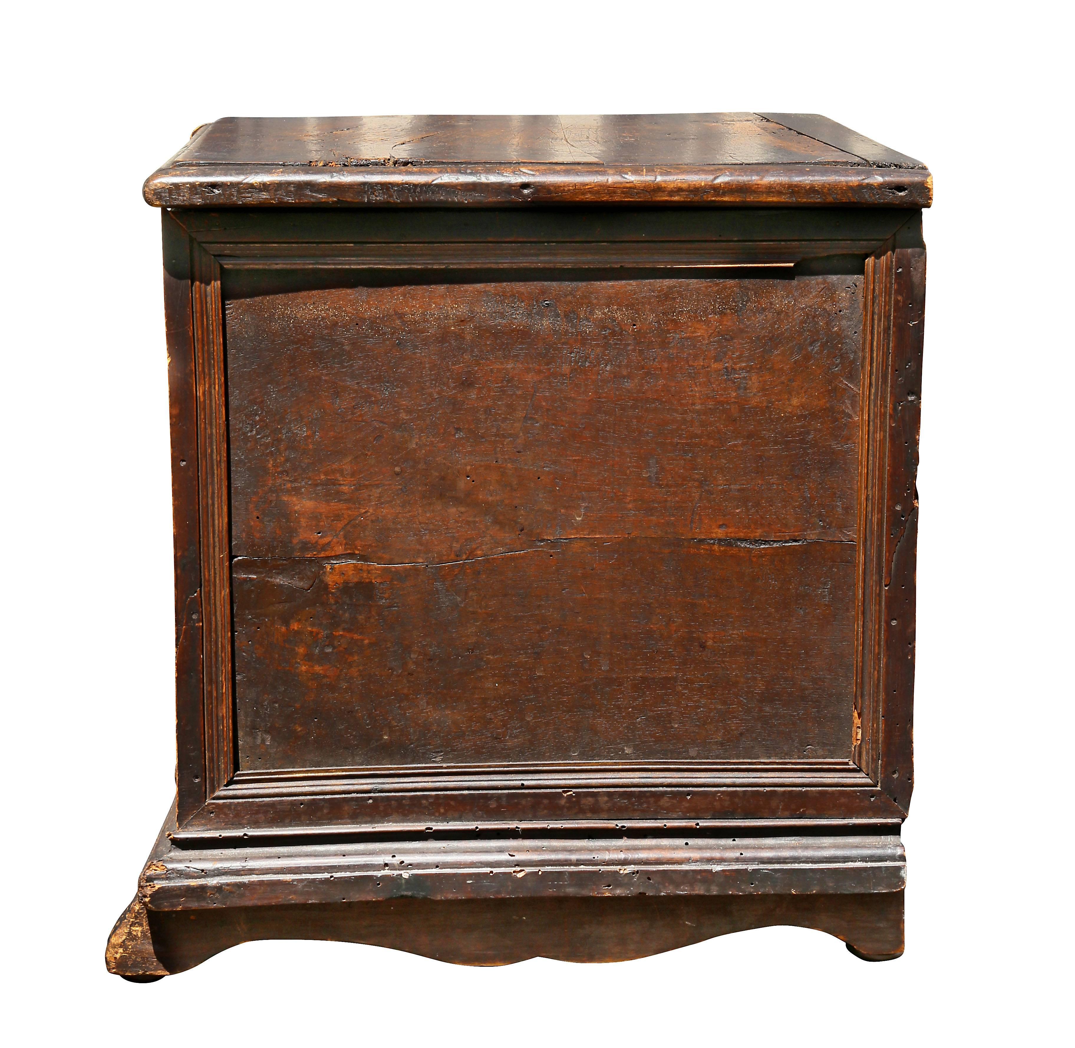 Italian Baroque Walnut Coffer Fragment 6