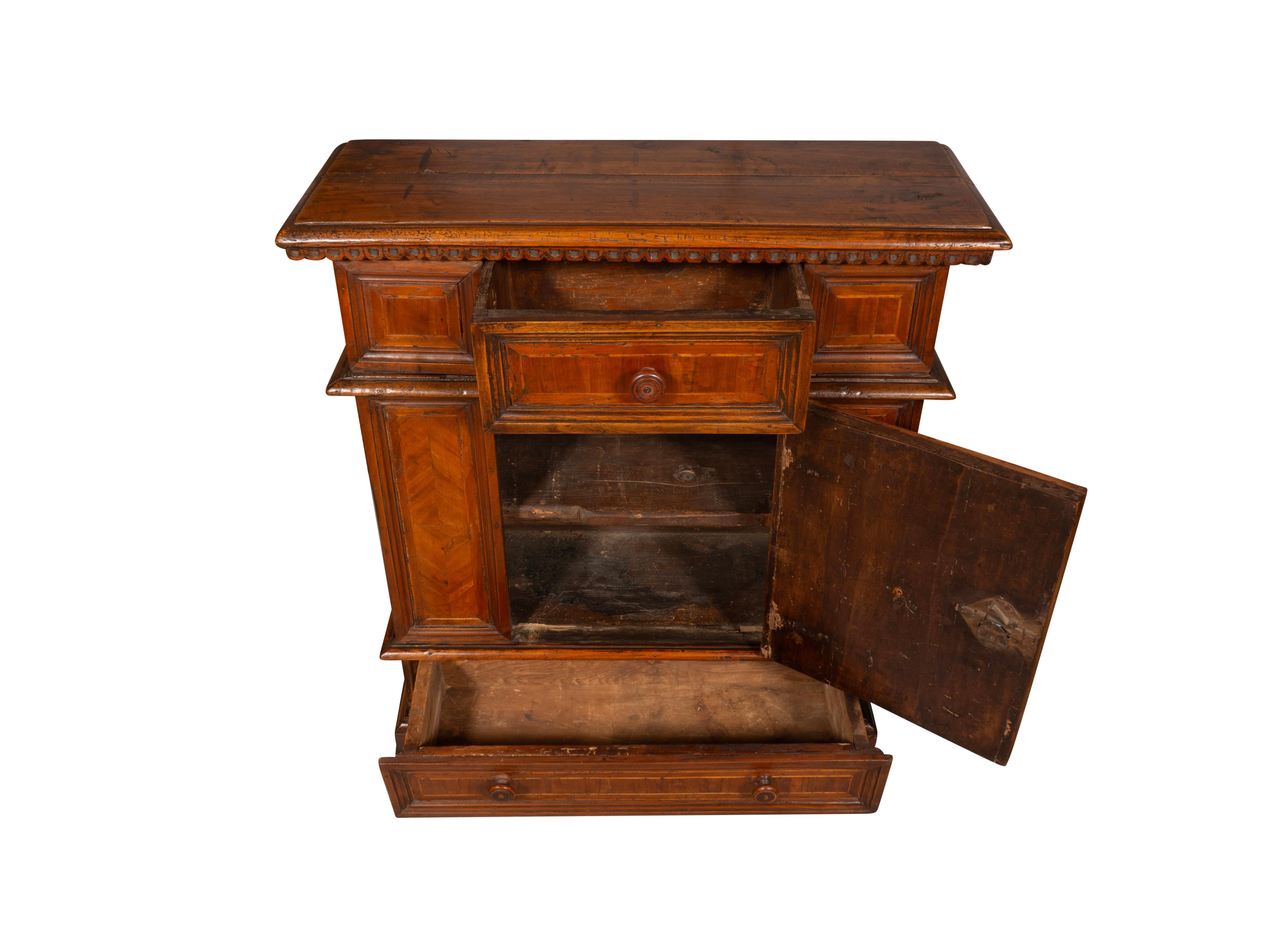 Italian Baroque Walnut Credenza For Sale 7