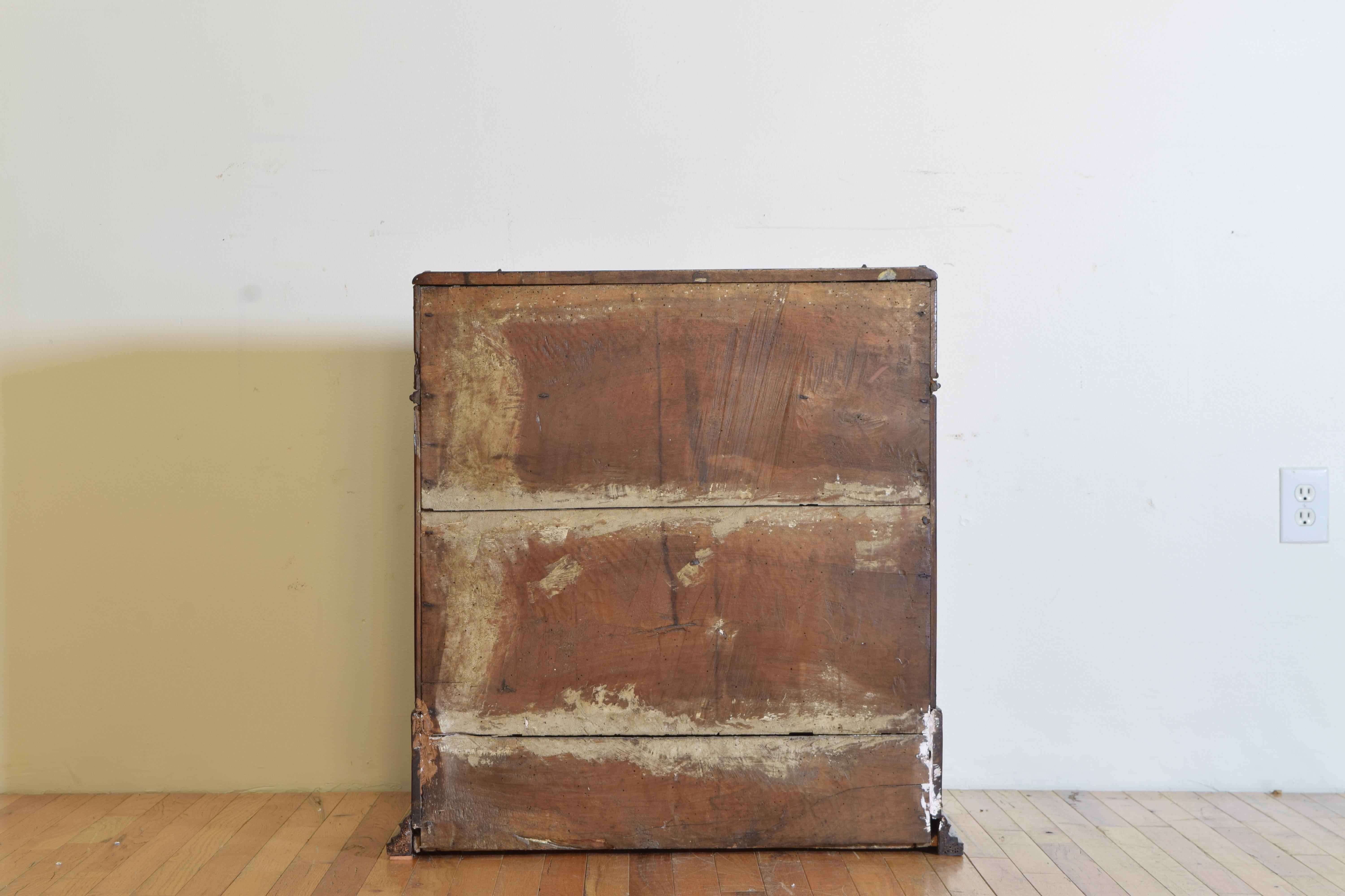 Italian Baroque Walnut Piccola Credenza with Brass Nailheads, Mid 17th Cen 7