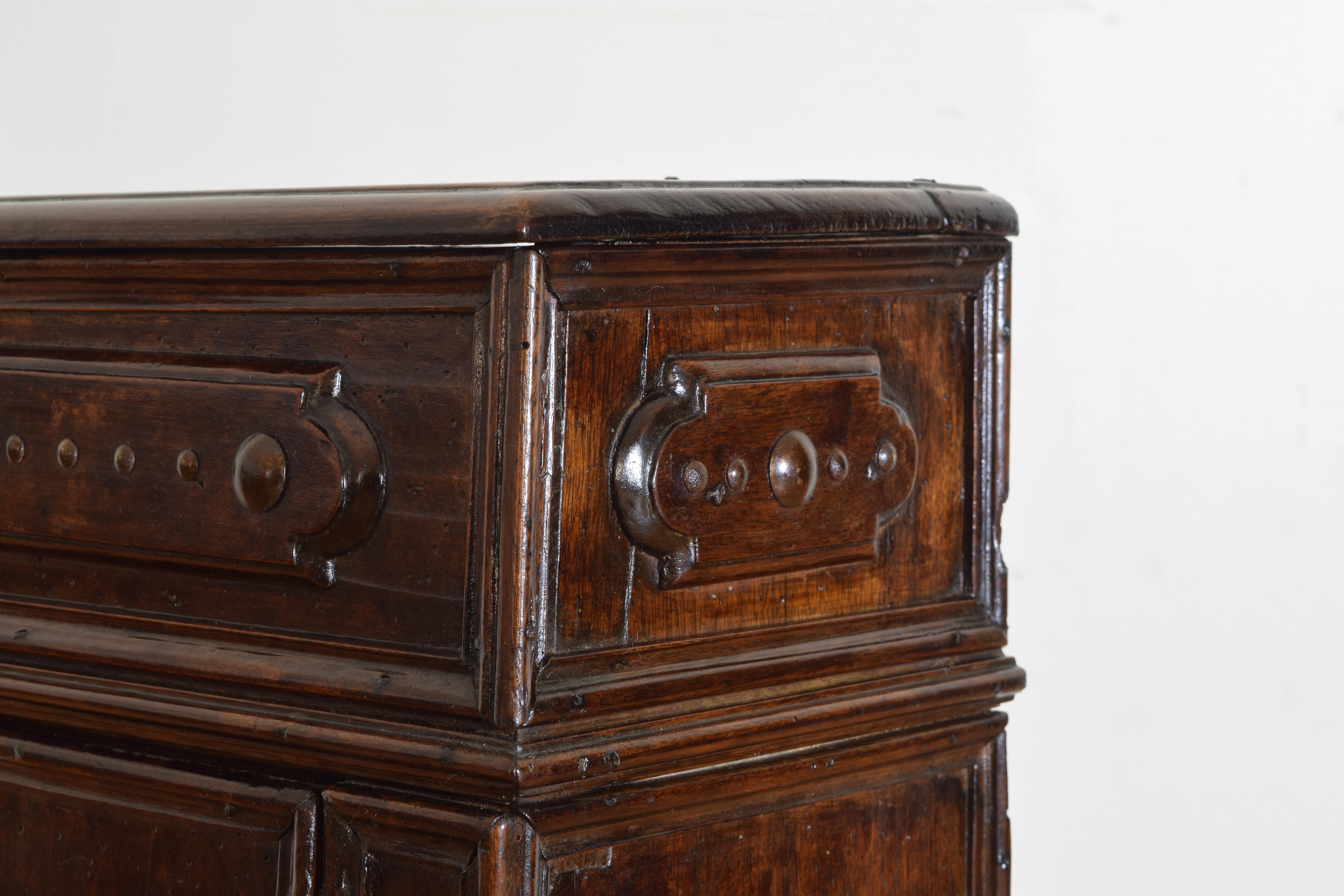 Italian Baroque Walnut Piccola Credenza with Brass Nailheads, Mid 17th Cen 4