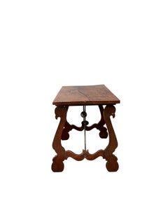 Italian Baroque Walnut Side Table