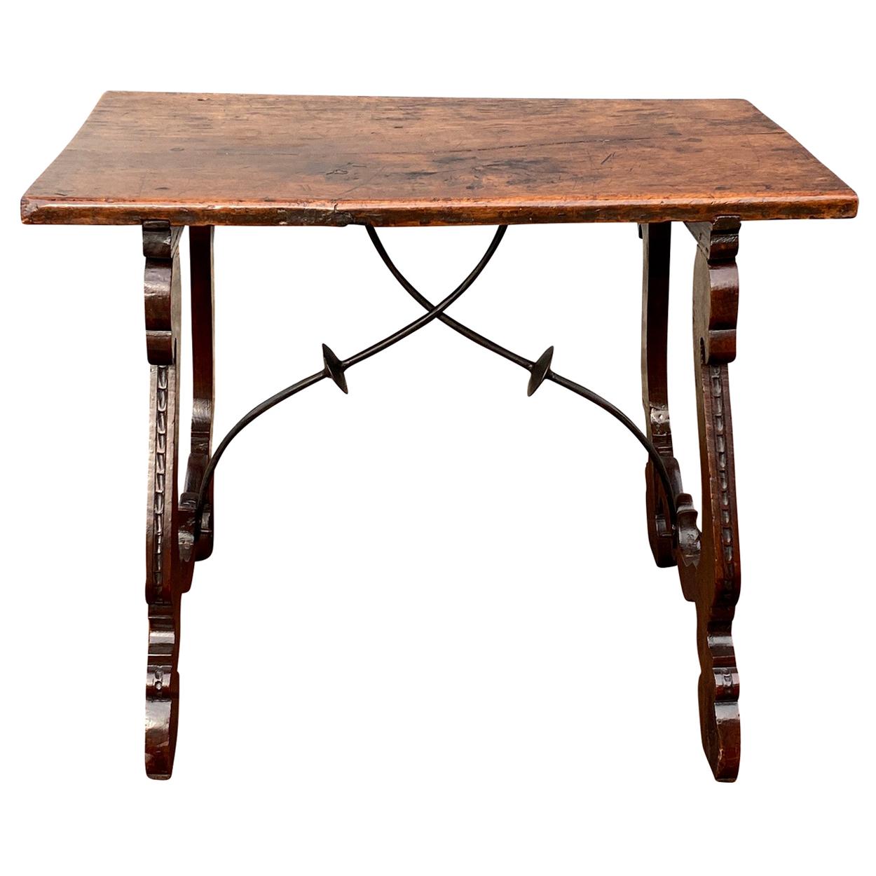 Italian Baroque Walnut Side Table For Sale