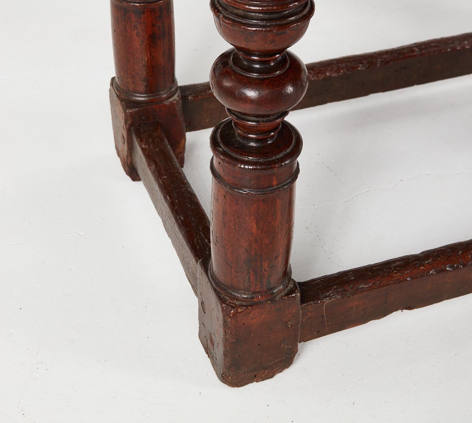 Italian Baroque Walnut Table For Sale 3