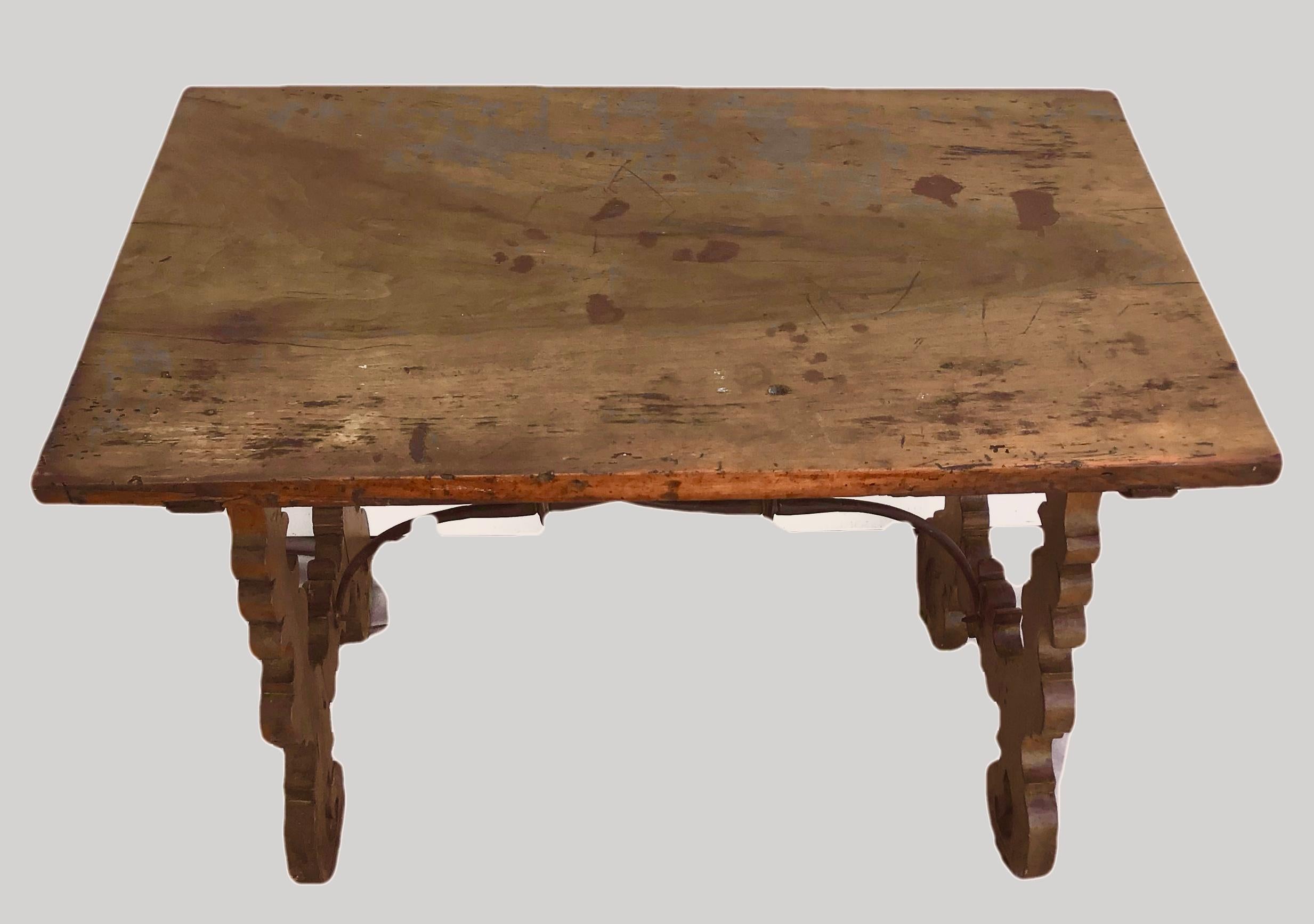 Italian Baroque Walnut Trestle Table In Fair Condition For Sale In Bradenton, FL
