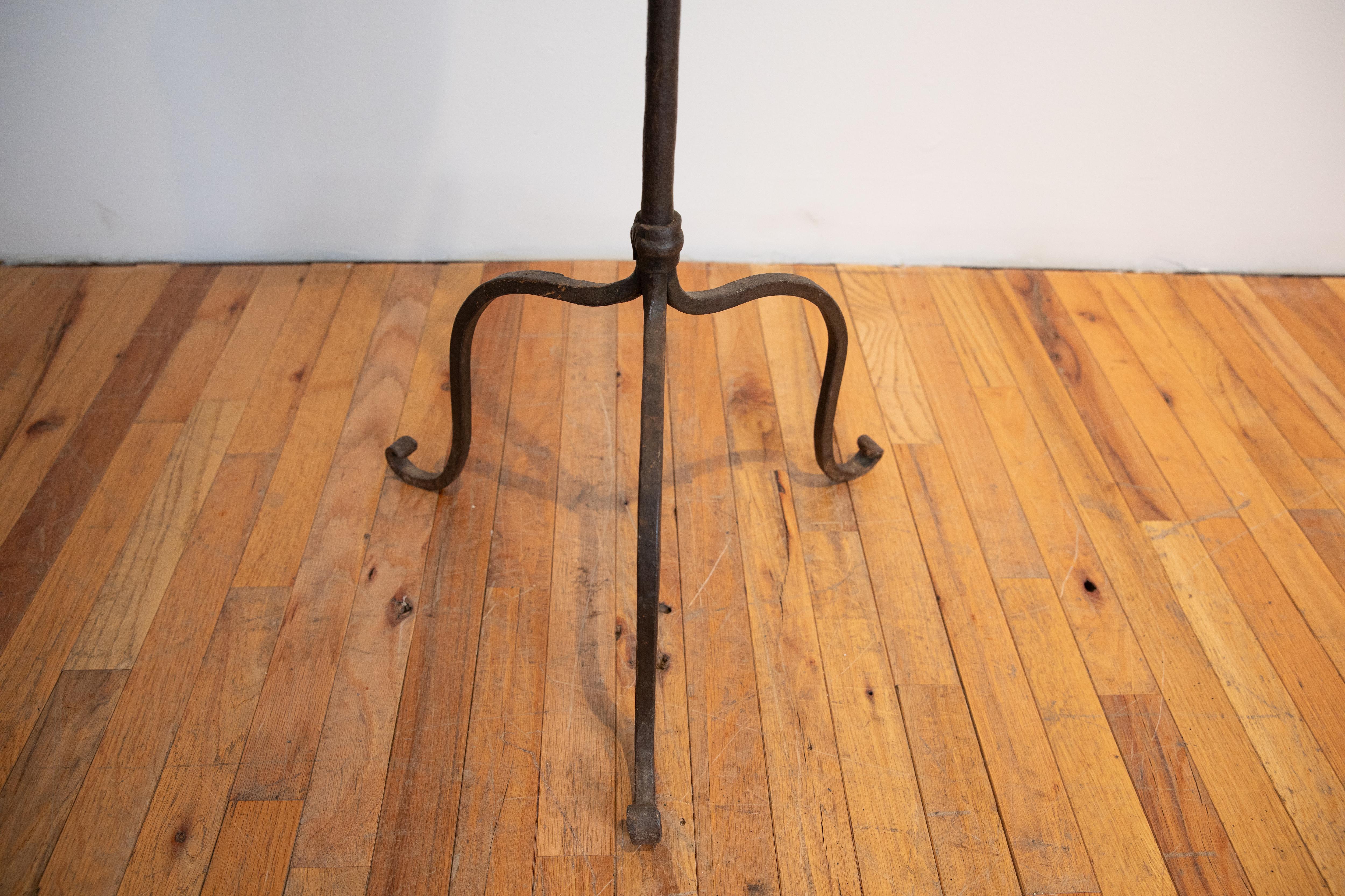 Italian Baroque Wrought Iron Torchere, now electrified, early 18th century For Sale 2