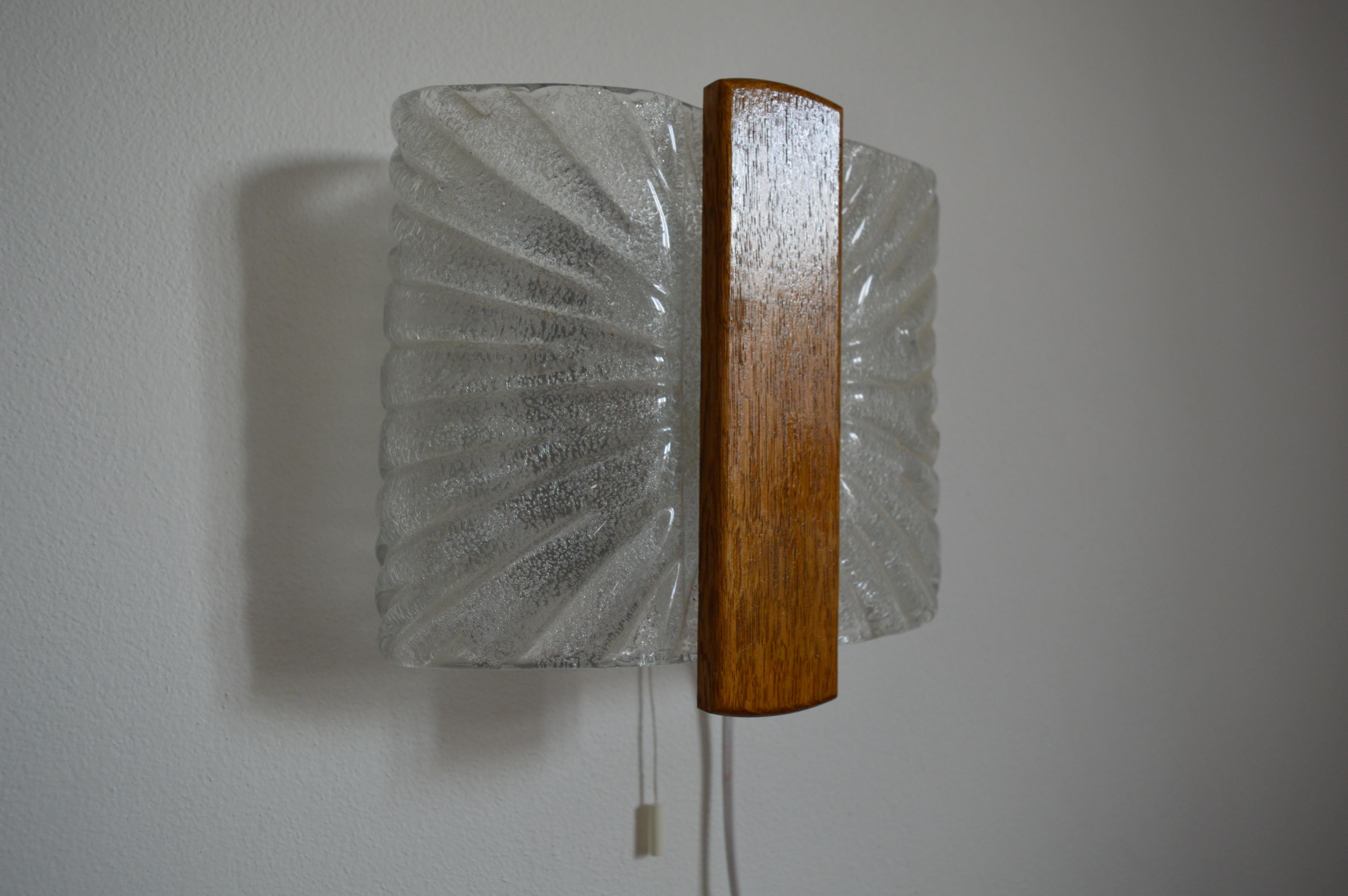 Italian Barovier & Toso Sconces Wall Light Murano, Ice Glass Lamp, 1970s In Excellent Condition In Praha, CZ