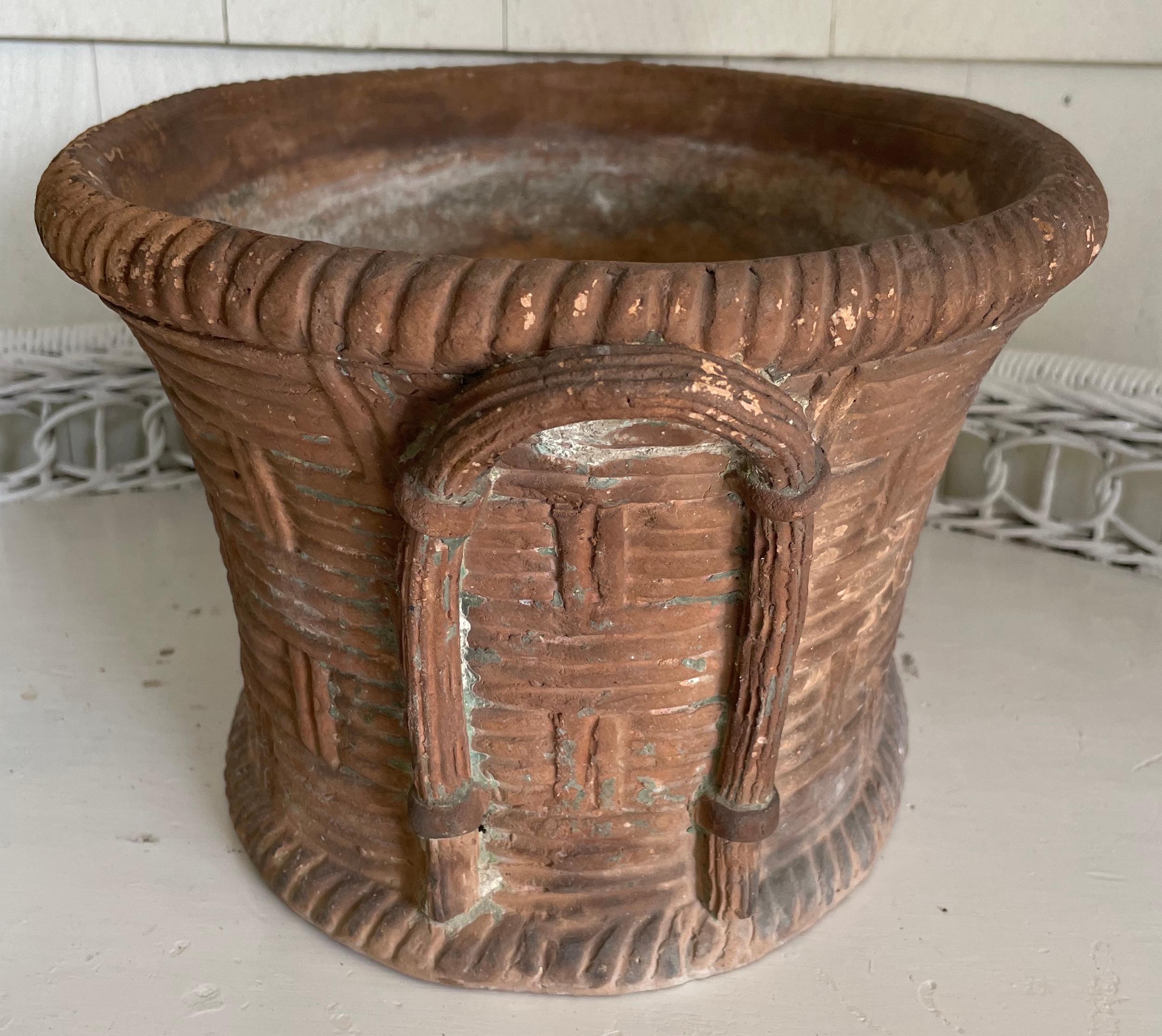 Italian Basket Weave Terracotta Planter. In Good Condition For Sale In New York, NY