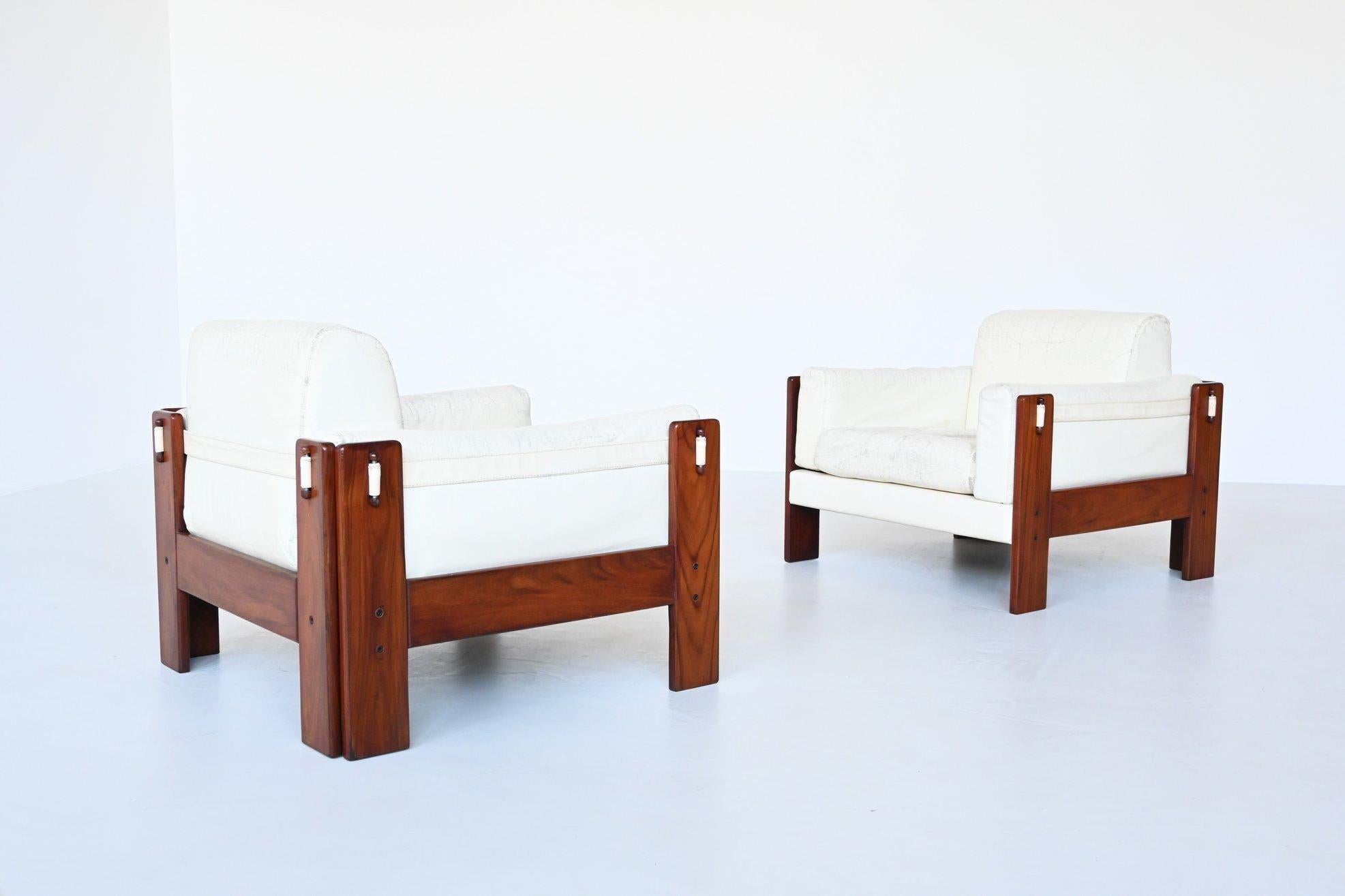 Italian Bastiano Style Lounge Chairs Rosewood and White Leather, Italy, 1970 3