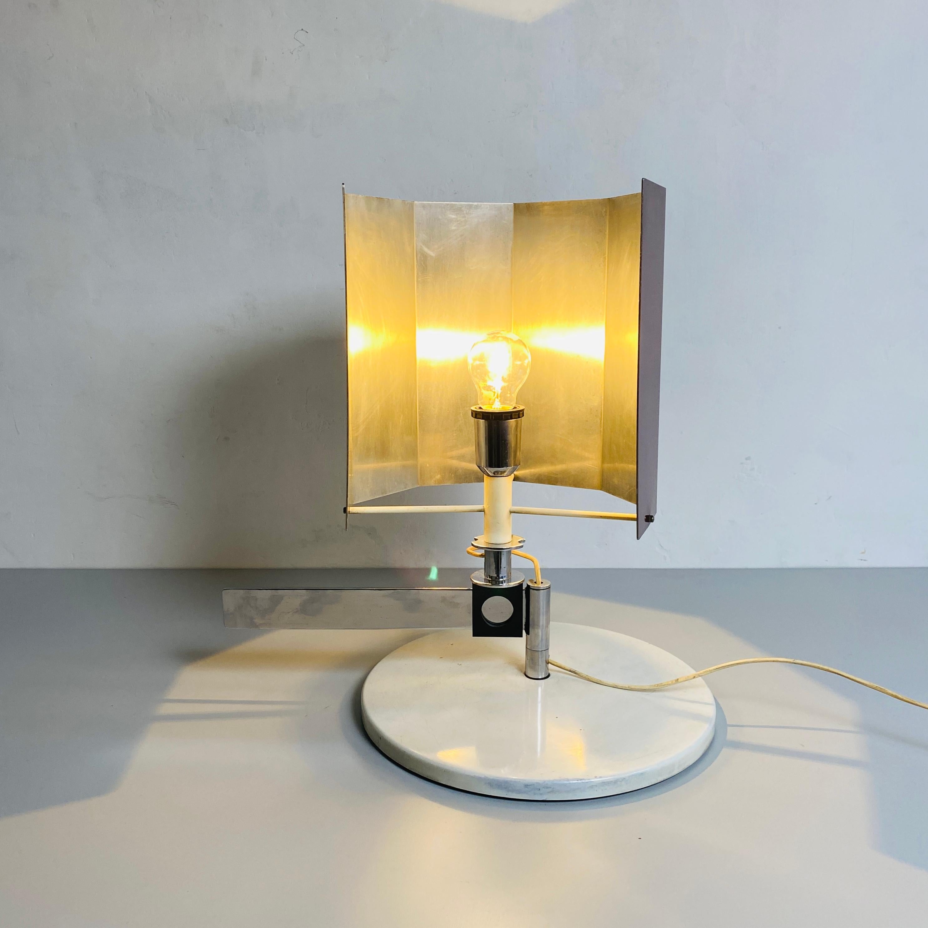 Italian Bauhaus Metal Table Lamp by Carl Jacob Jucker for Imago DP, 1960s In Good Condition For Sale In MIlano, IT