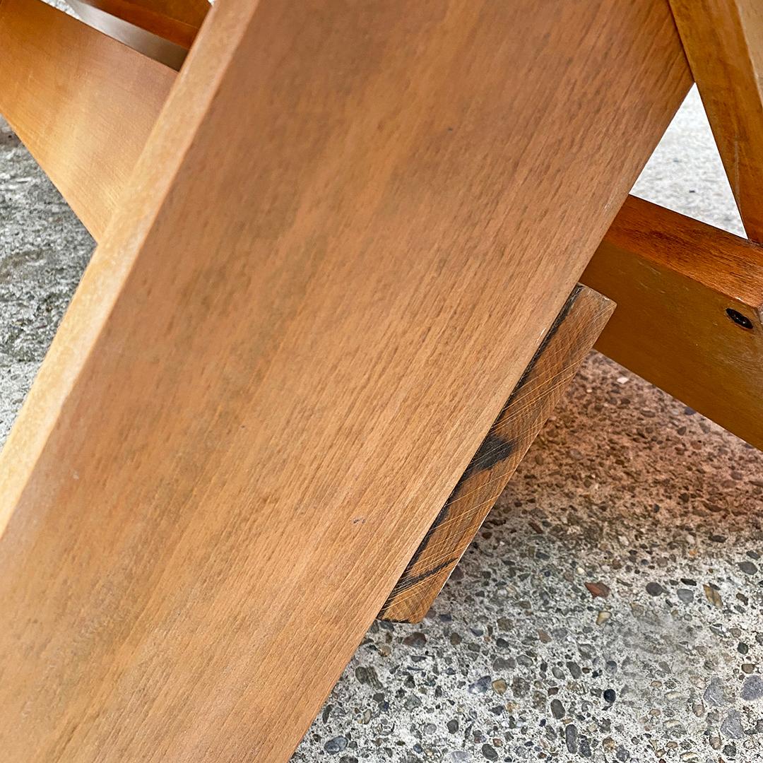 Table artisanale italienne Bauhaus en bois massif de Gerrit Rietveld pour Cassina, années 1980 en vente 12
