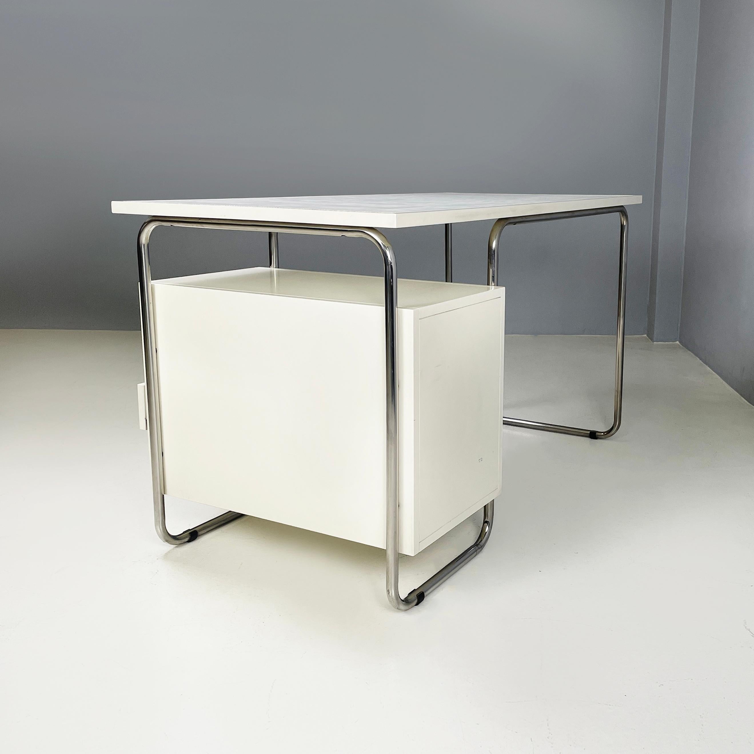 Italian Bauhaus White Desk Comacina by Piero Bottoni for Zanotta, 1980s In Good Condition For Sale In MIlano, IT