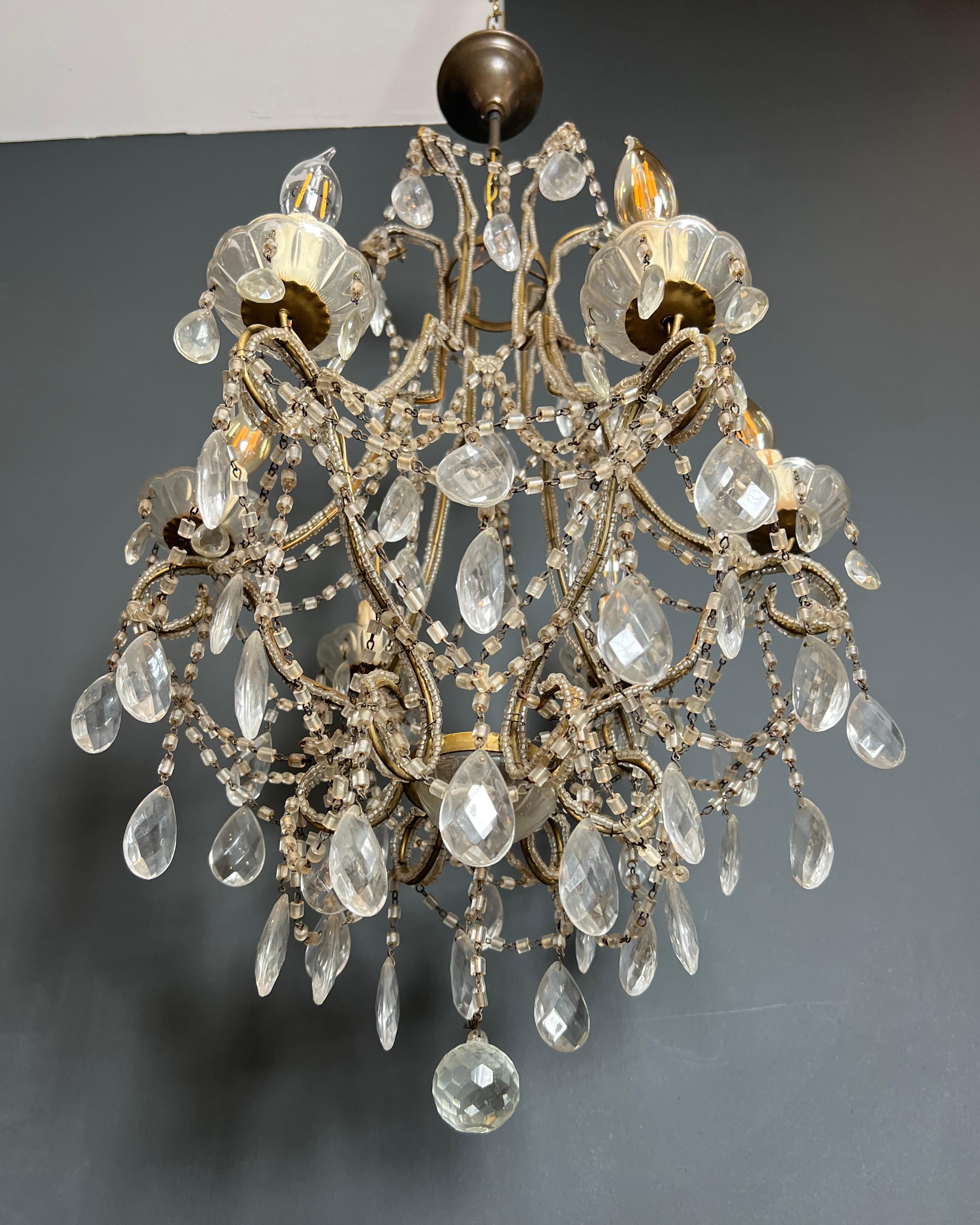 Lampadario italiano con perline e cristalli in vendita 7
