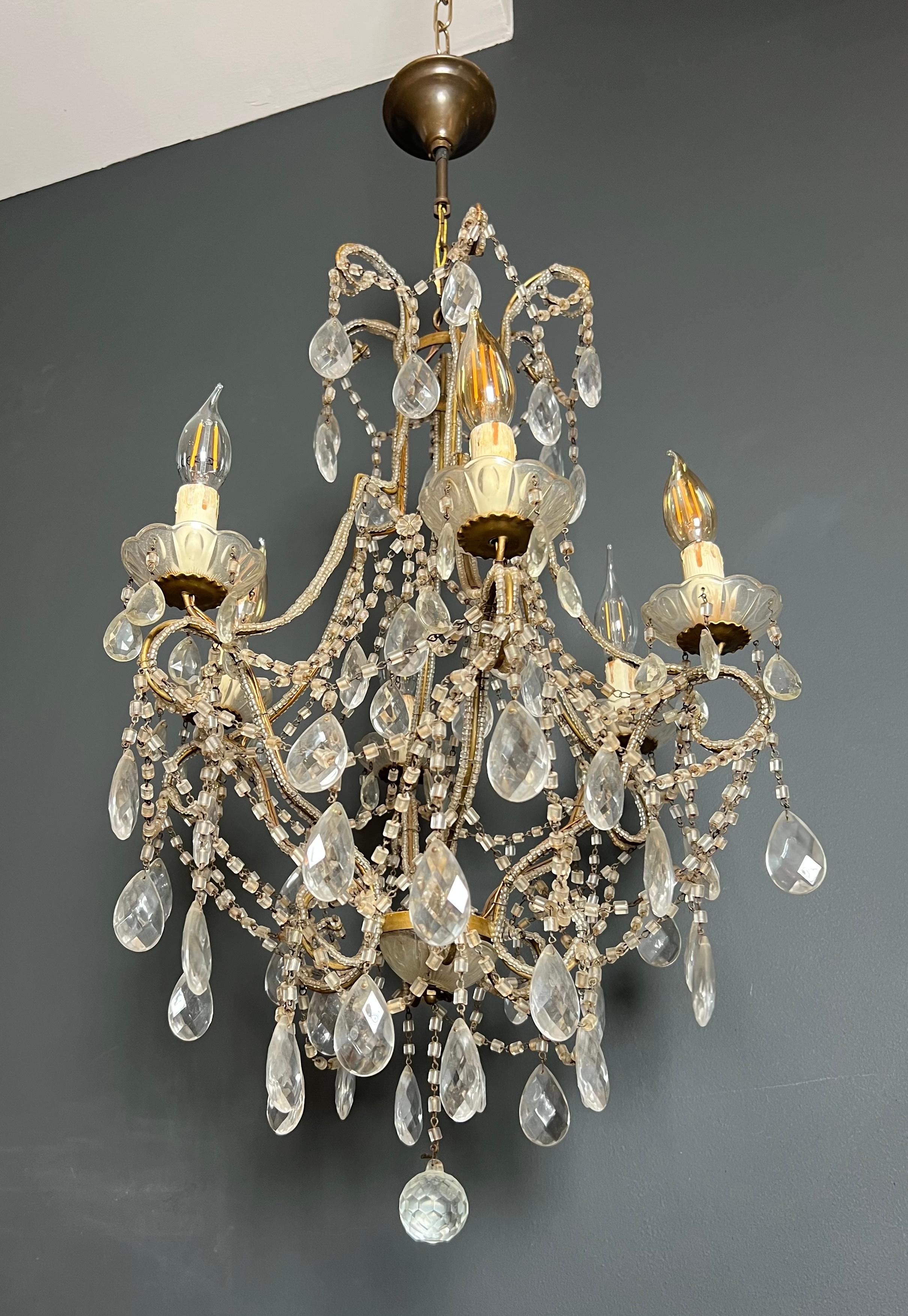 Lampadario italiano con perline e cristalli in vendita 11