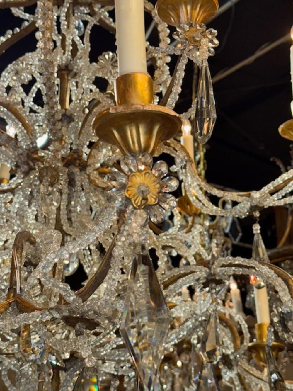 XIX secolo Lampadario italiano con perline in vendita