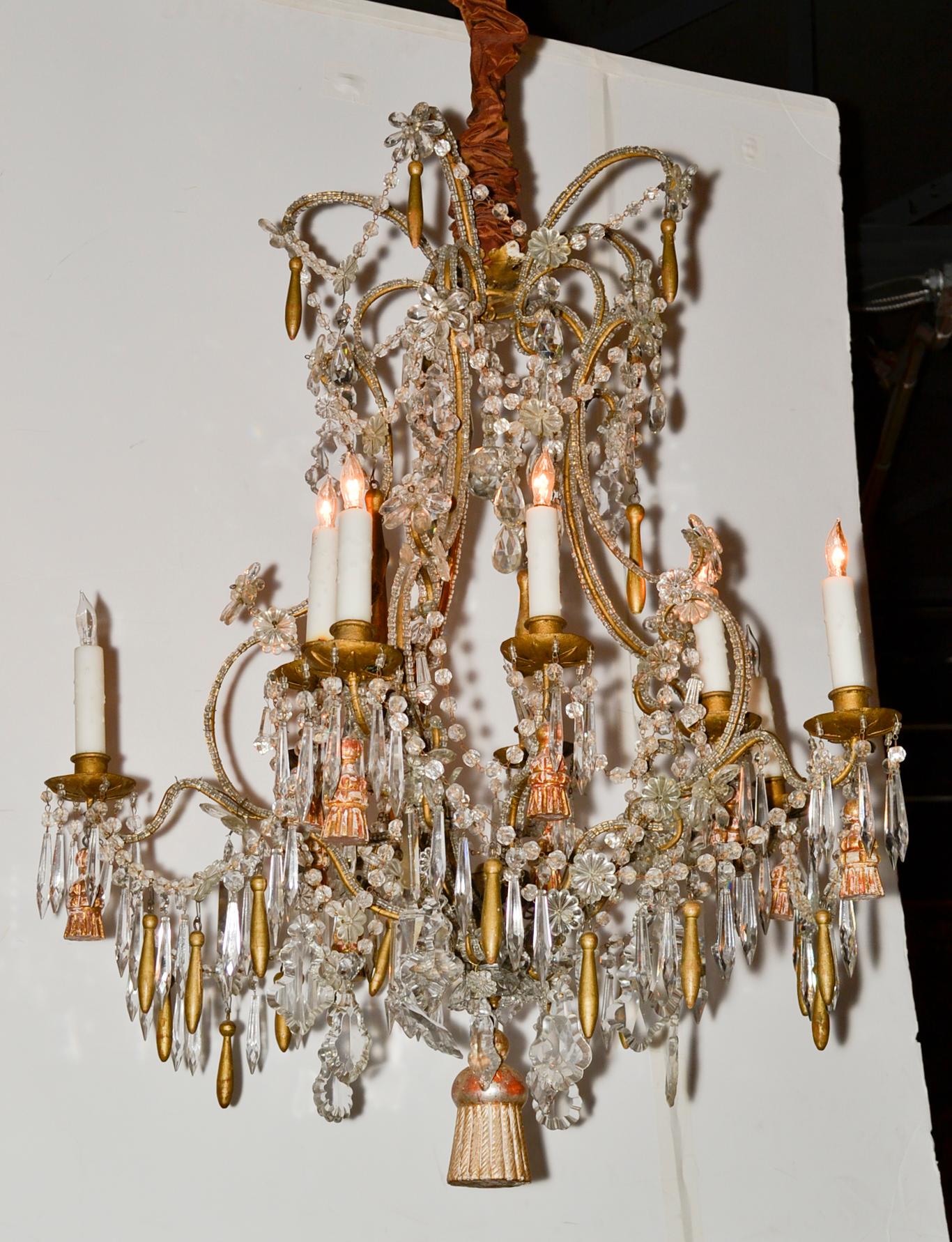 Italian Beaded Giltwood Chandelier In Good Condition For Sale In Dallas, TX