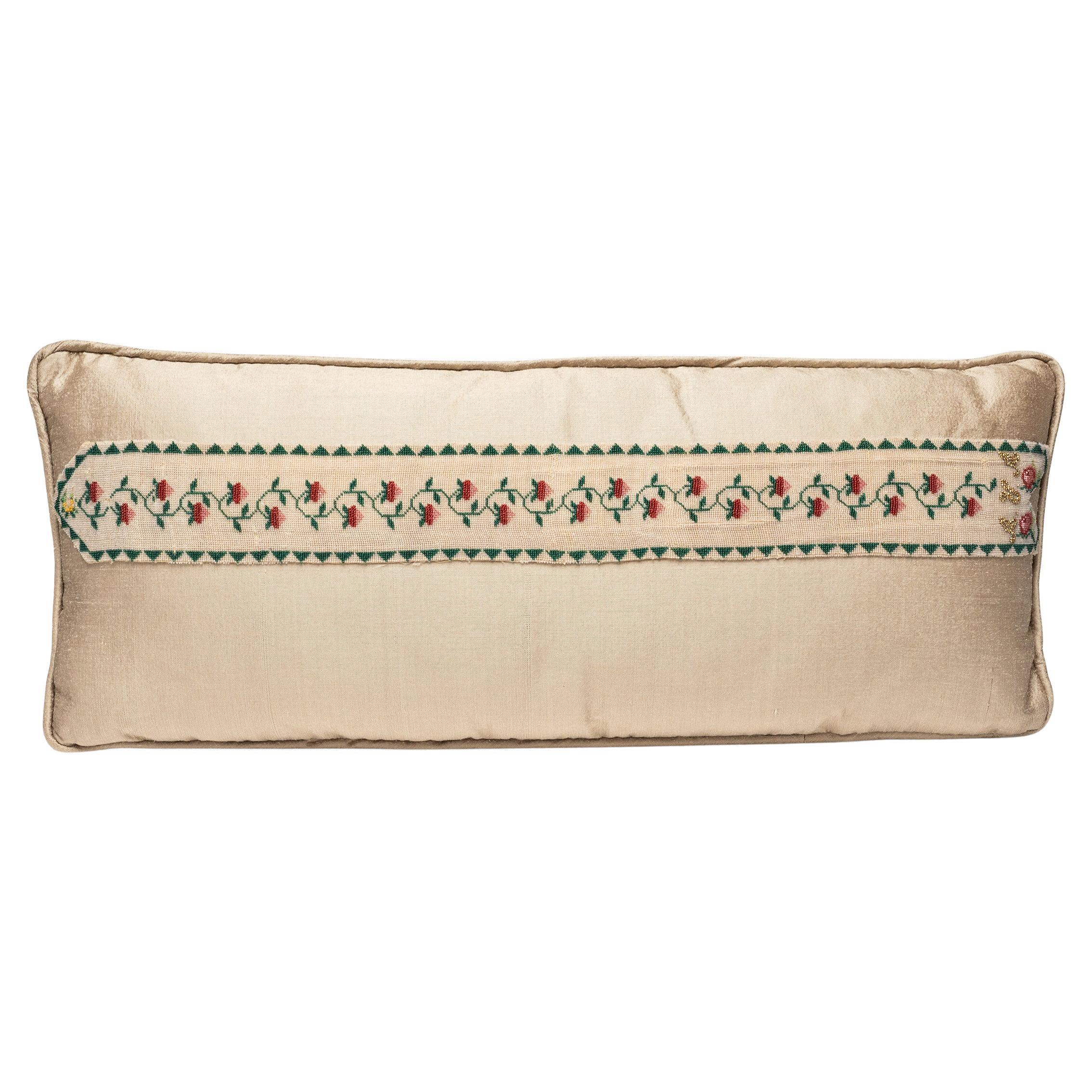 Italienische Perlen Rose Throw Kissen im Angebot
