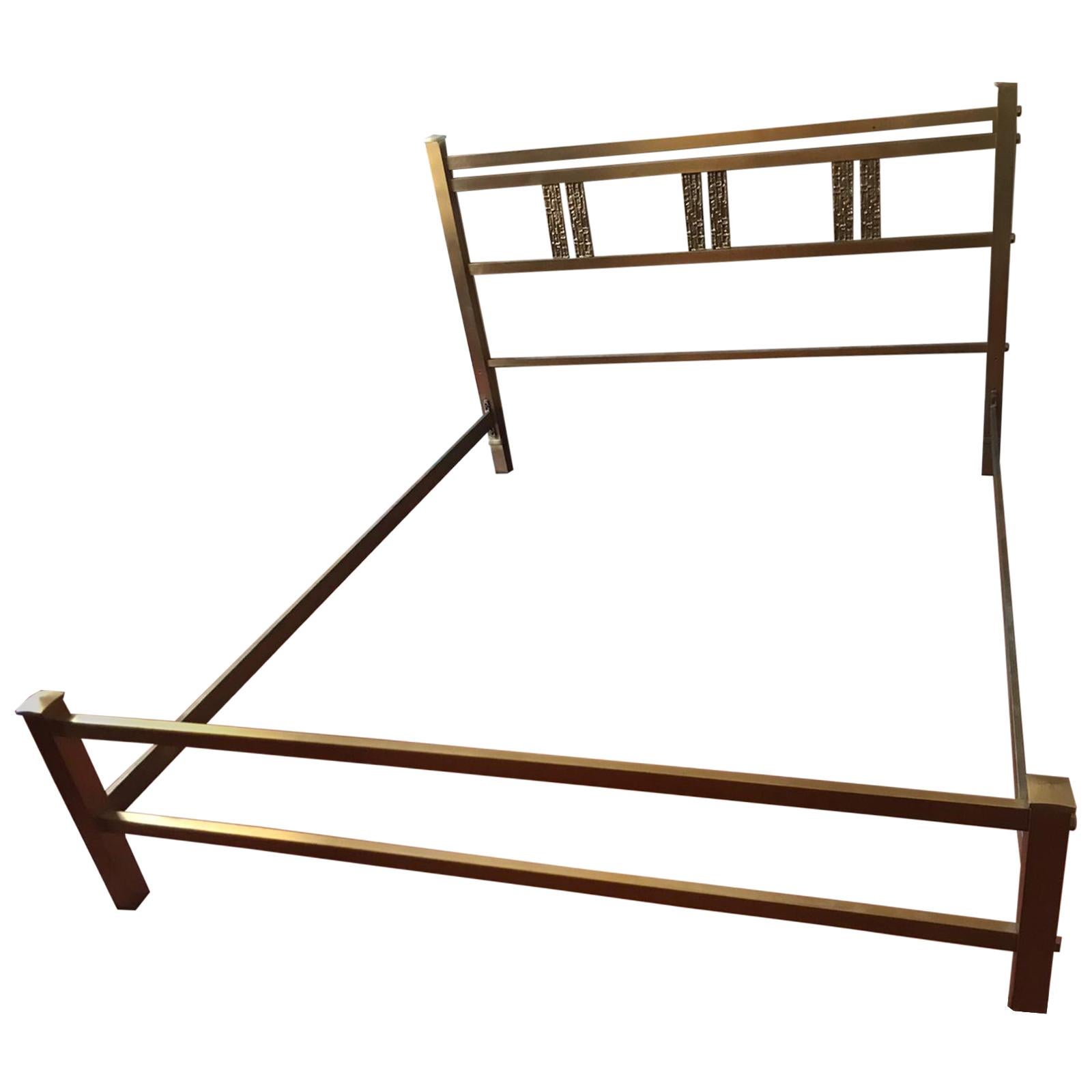 Italian Bed in Brass and Bronze by Luciano Frigerio, circa 1960